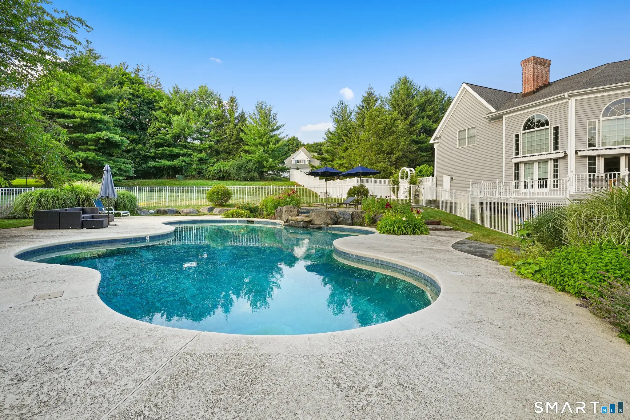 65 Pine Ridge Road, Wilton