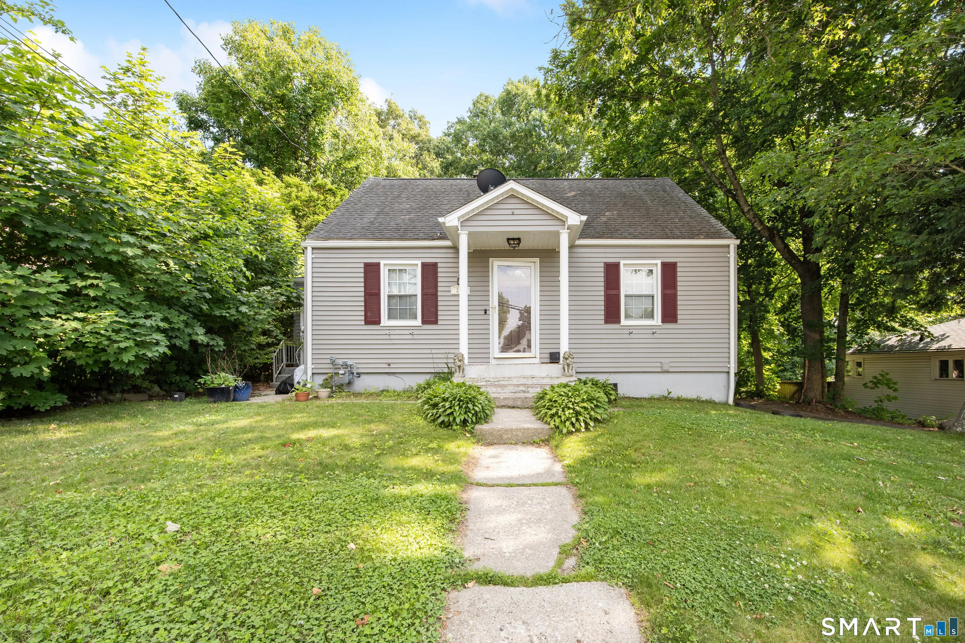 202 Moran Street, Waterbury