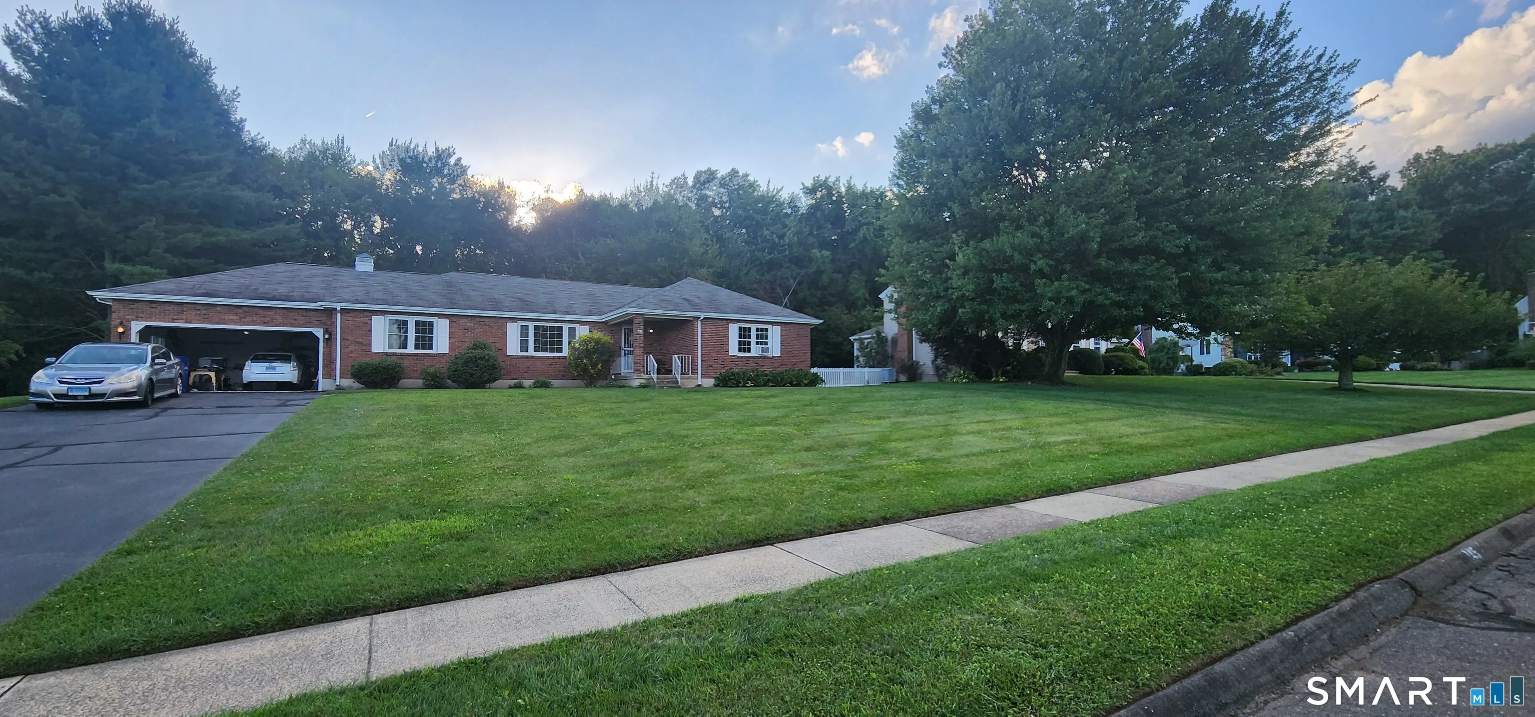 145 Natsisky Farm Road, South Windsor