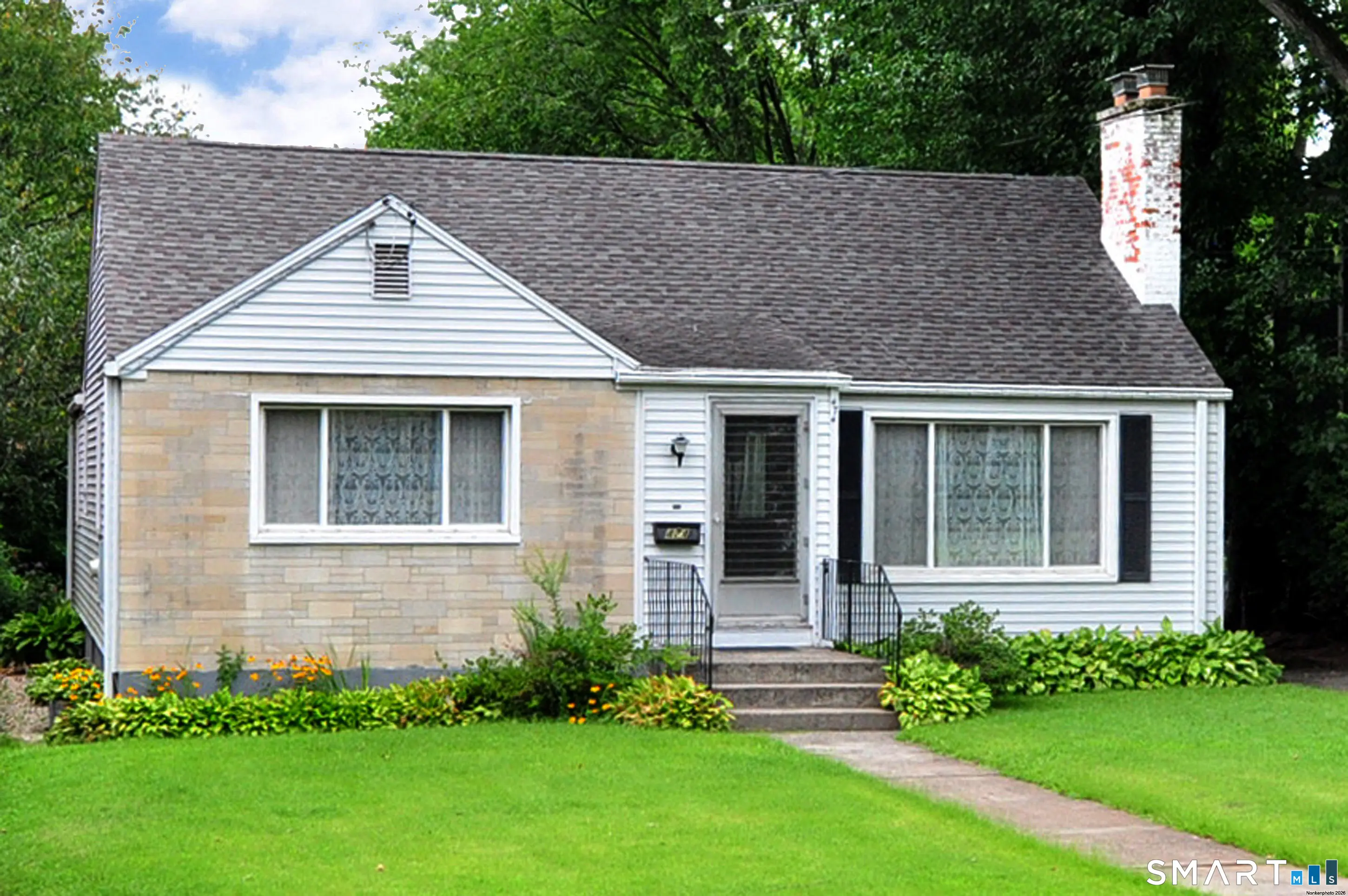 474 Fern Street, West Hartford