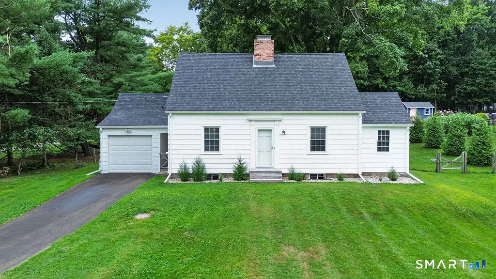 888 Racebrook Road, Orange