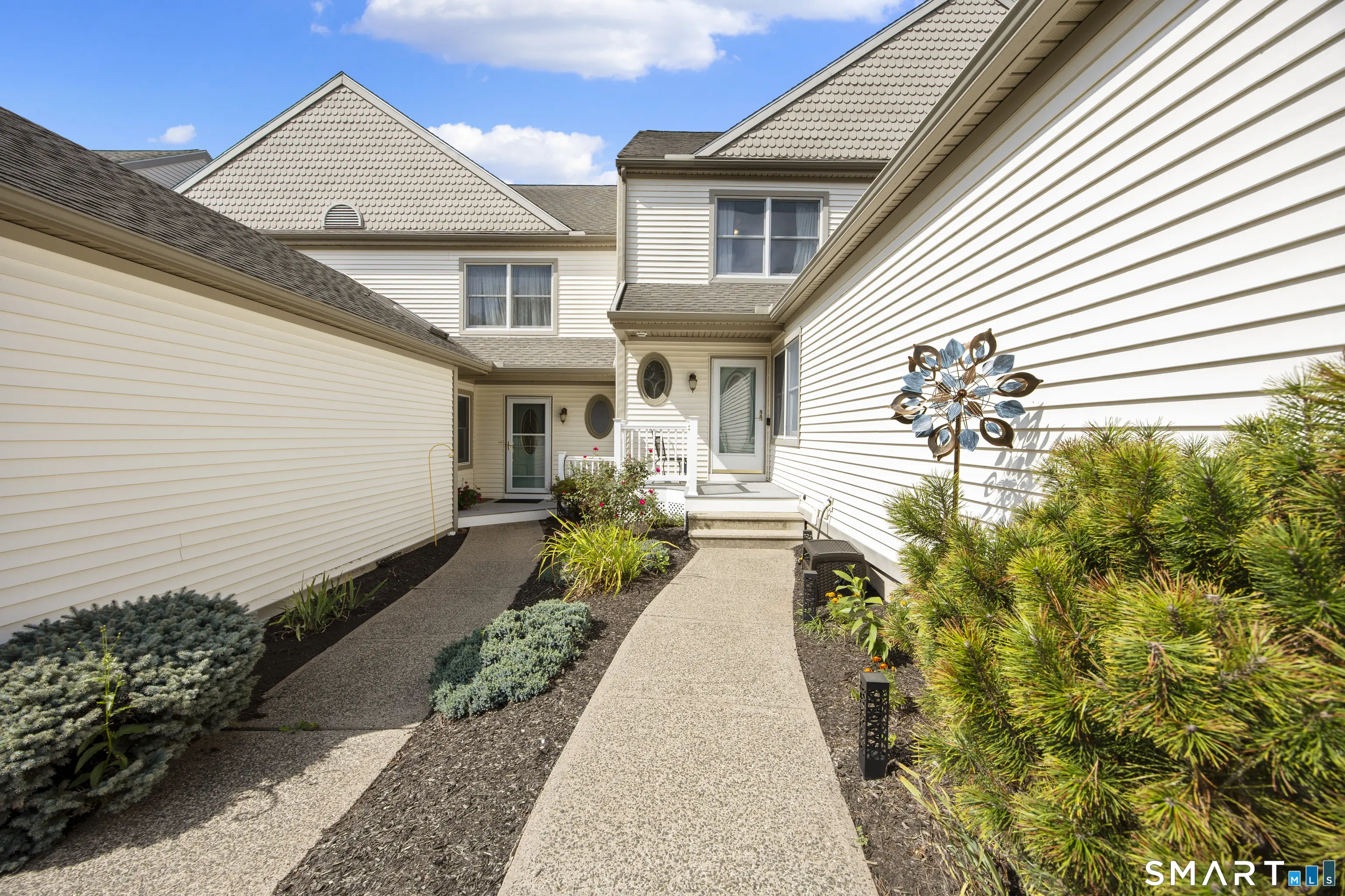 245 Berlin Avenue 10, Southington