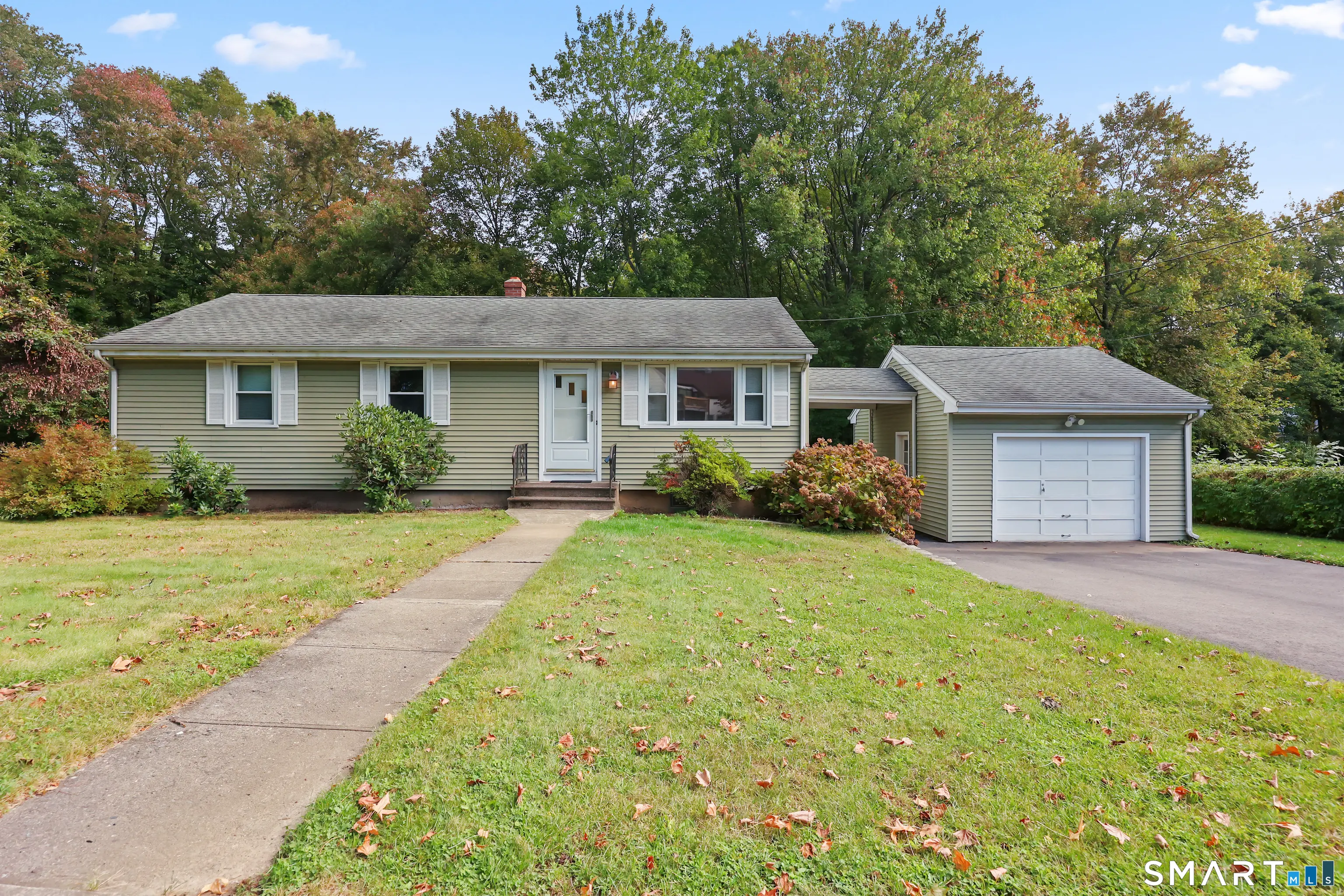 3770 Broadbridge Avenue, Stratford