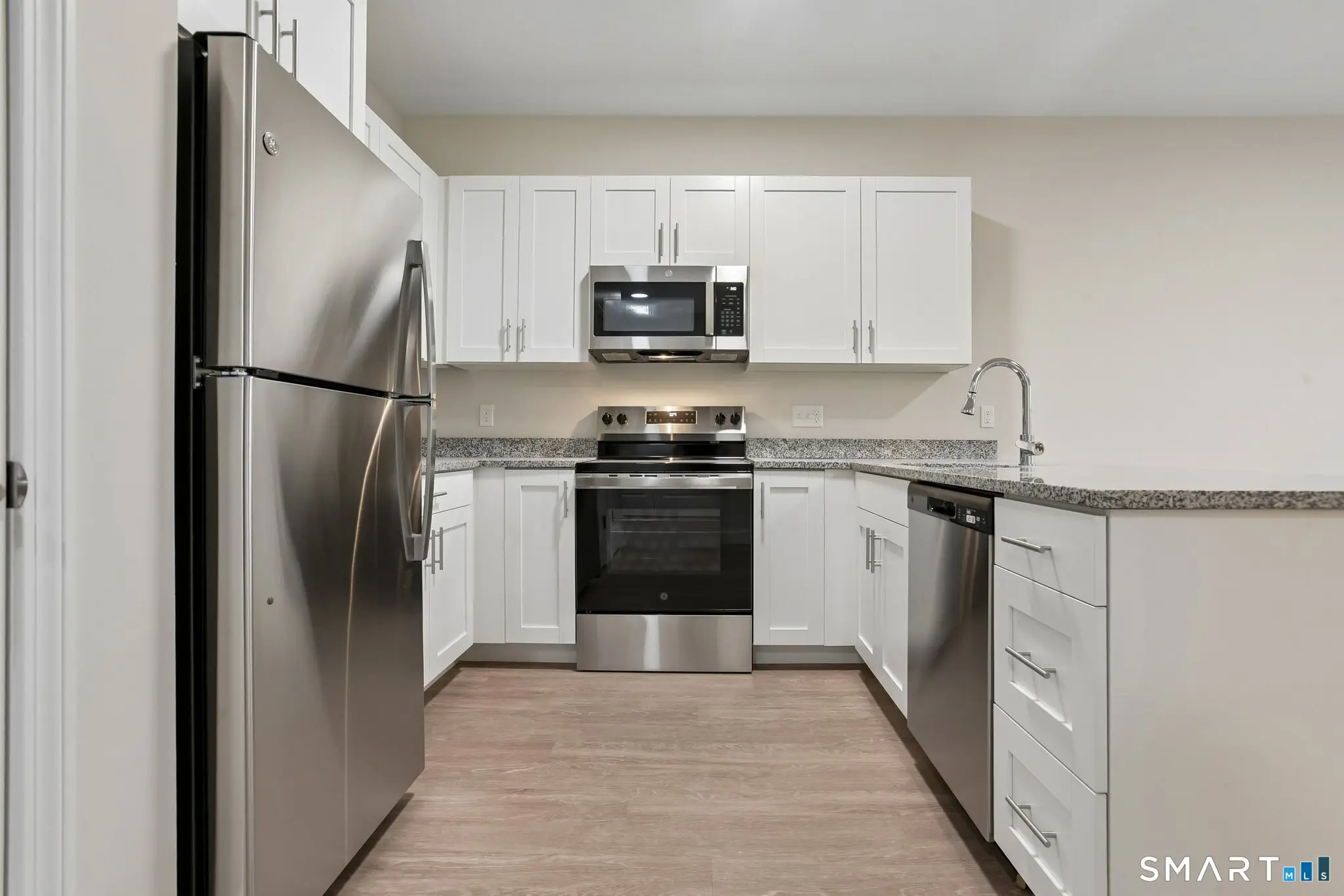 55 Steele Boulevard 303, Berlin
