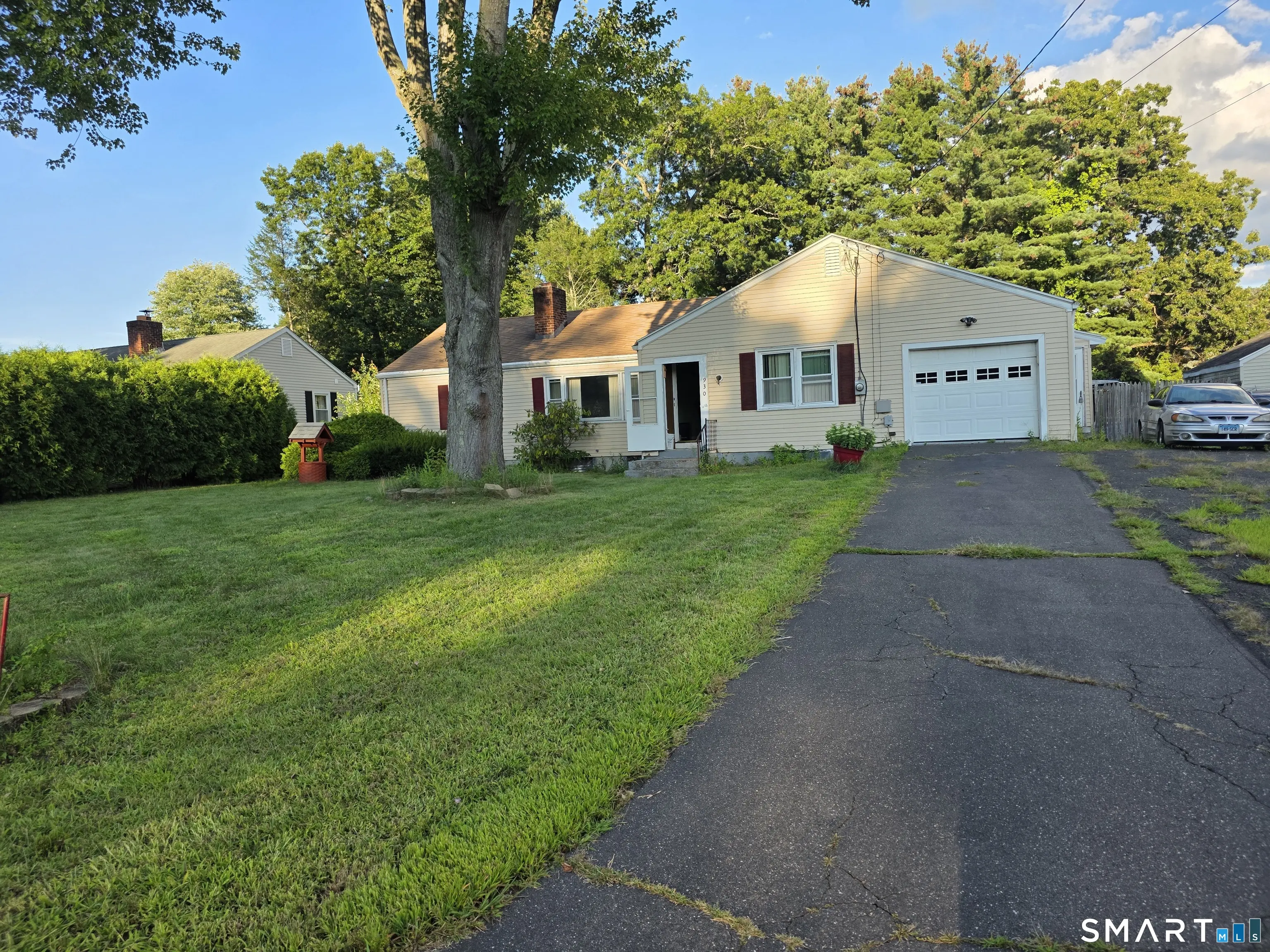 930 Delilah Drive, Windsor
