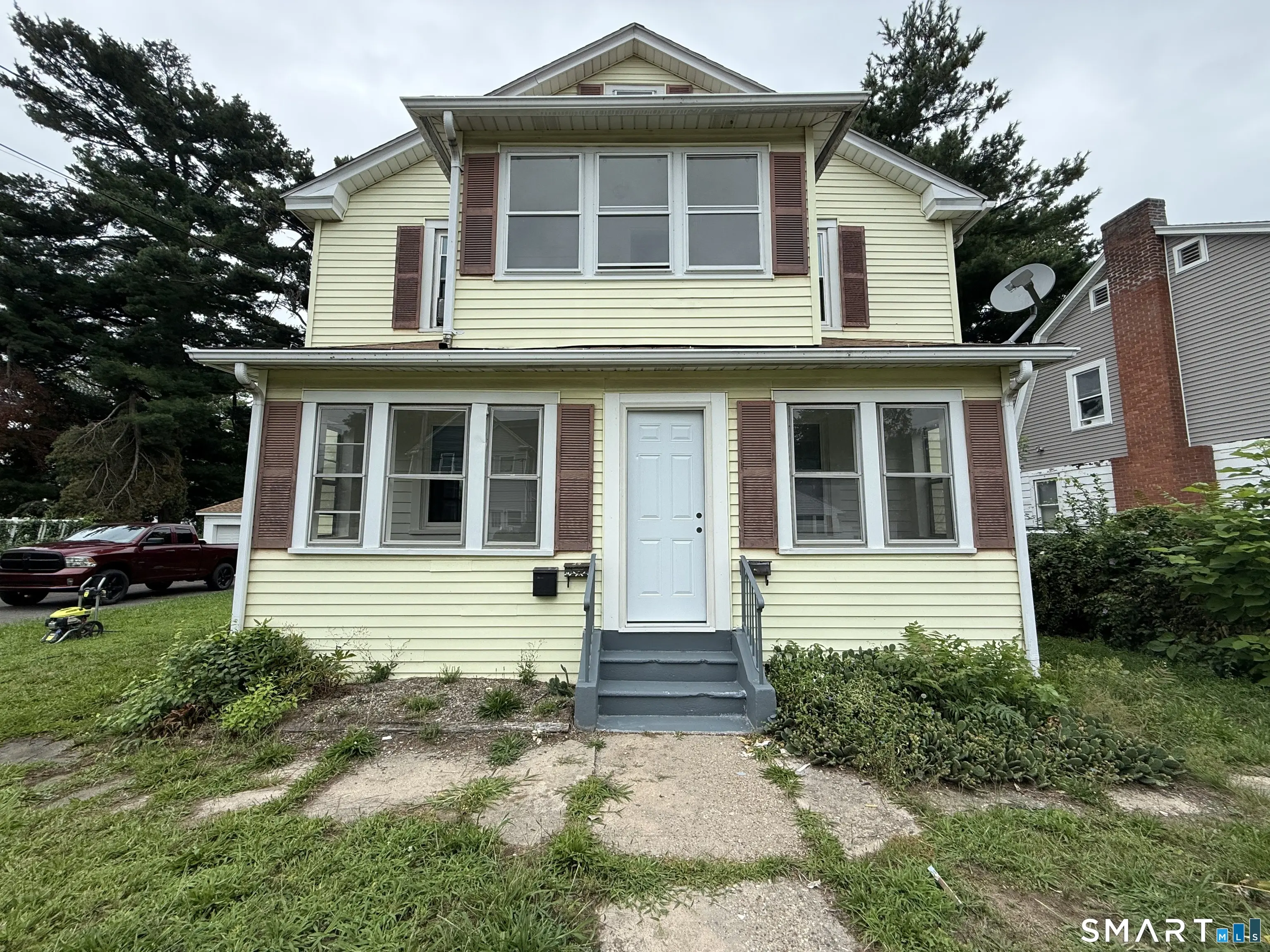 24-26 Judson Avenue, East Hartford