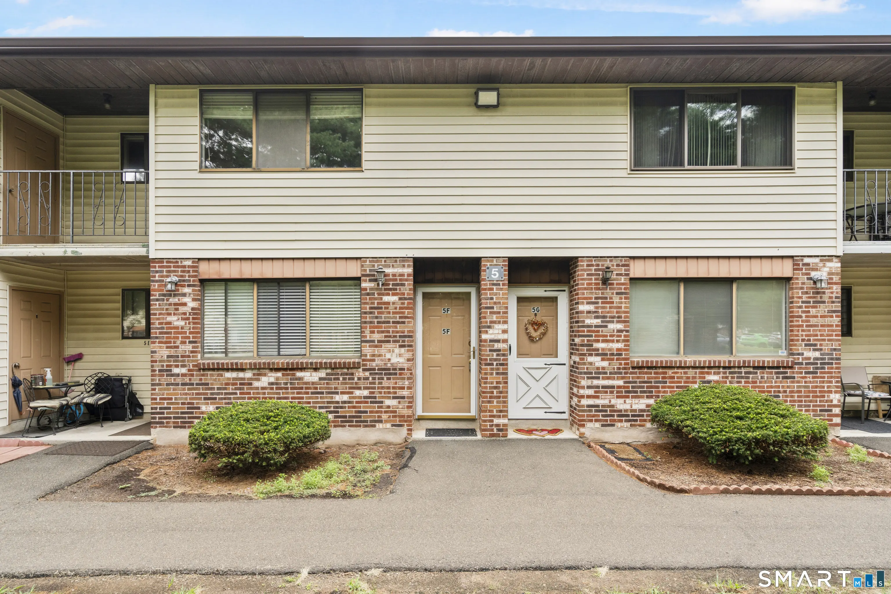 55 Thompson Street 5f, East Haven
