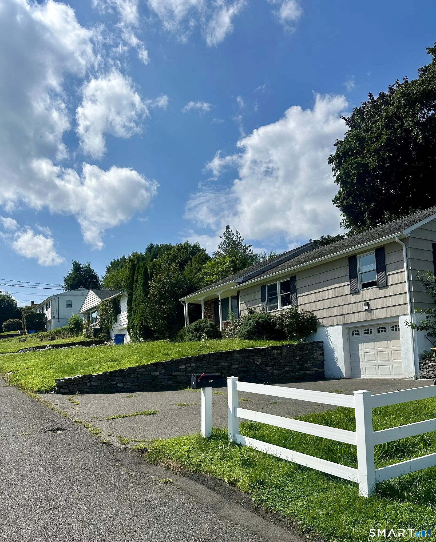 43 Glenview Avenue, Waterbury