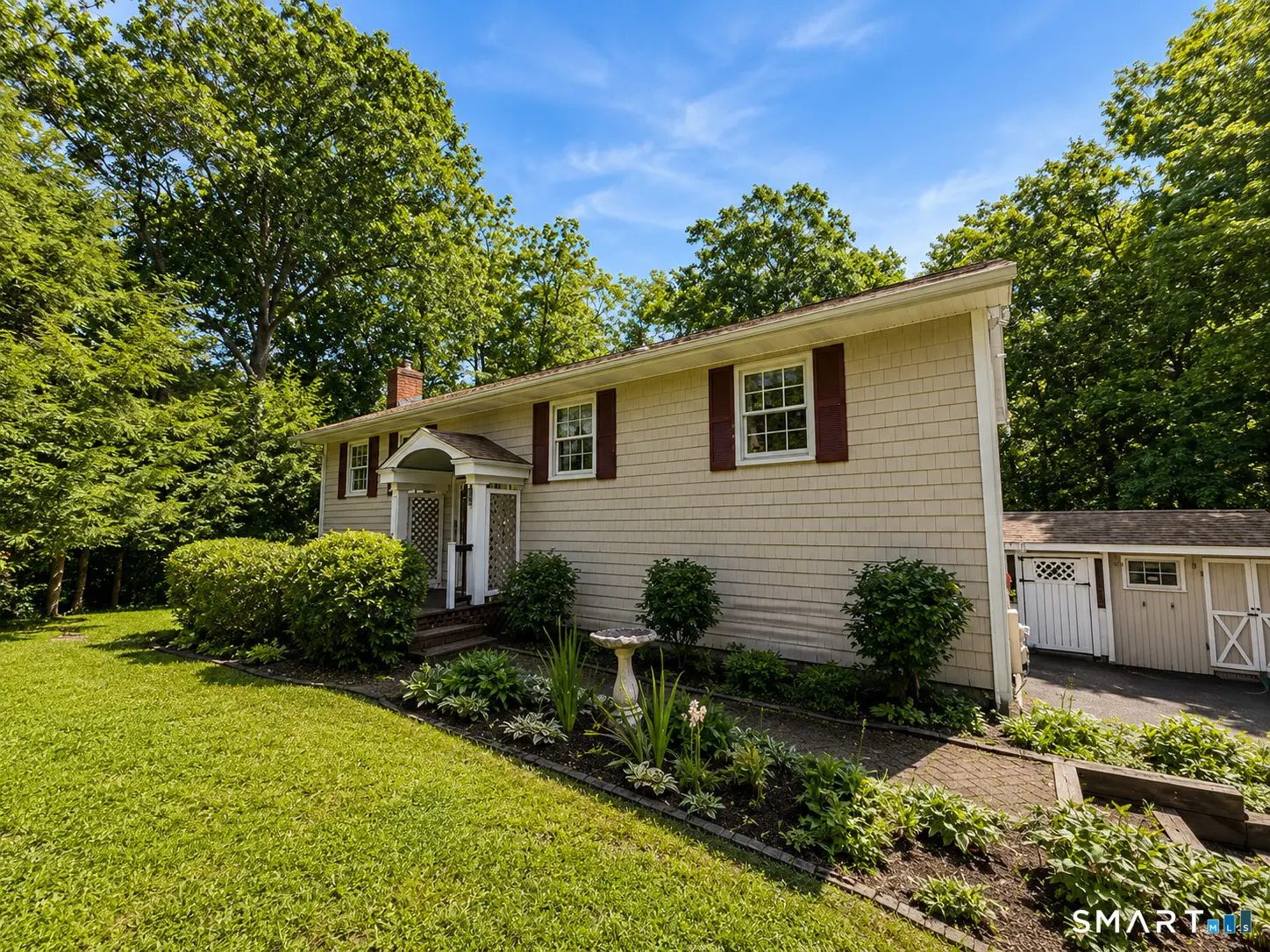 253 Great Plain Road, Danbury