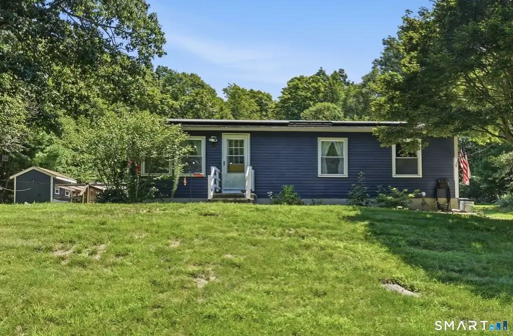 87 Shetucket Turnpike, Griswold