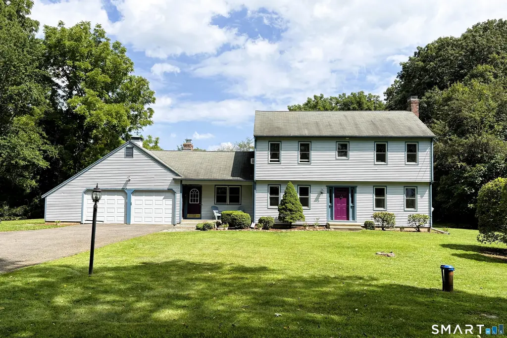 177 Bull Hill Road, Colchester