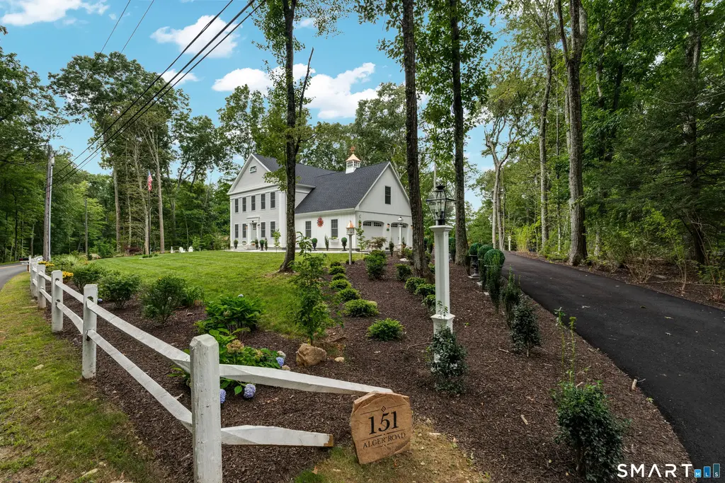 151 Alger Road, East Haddam