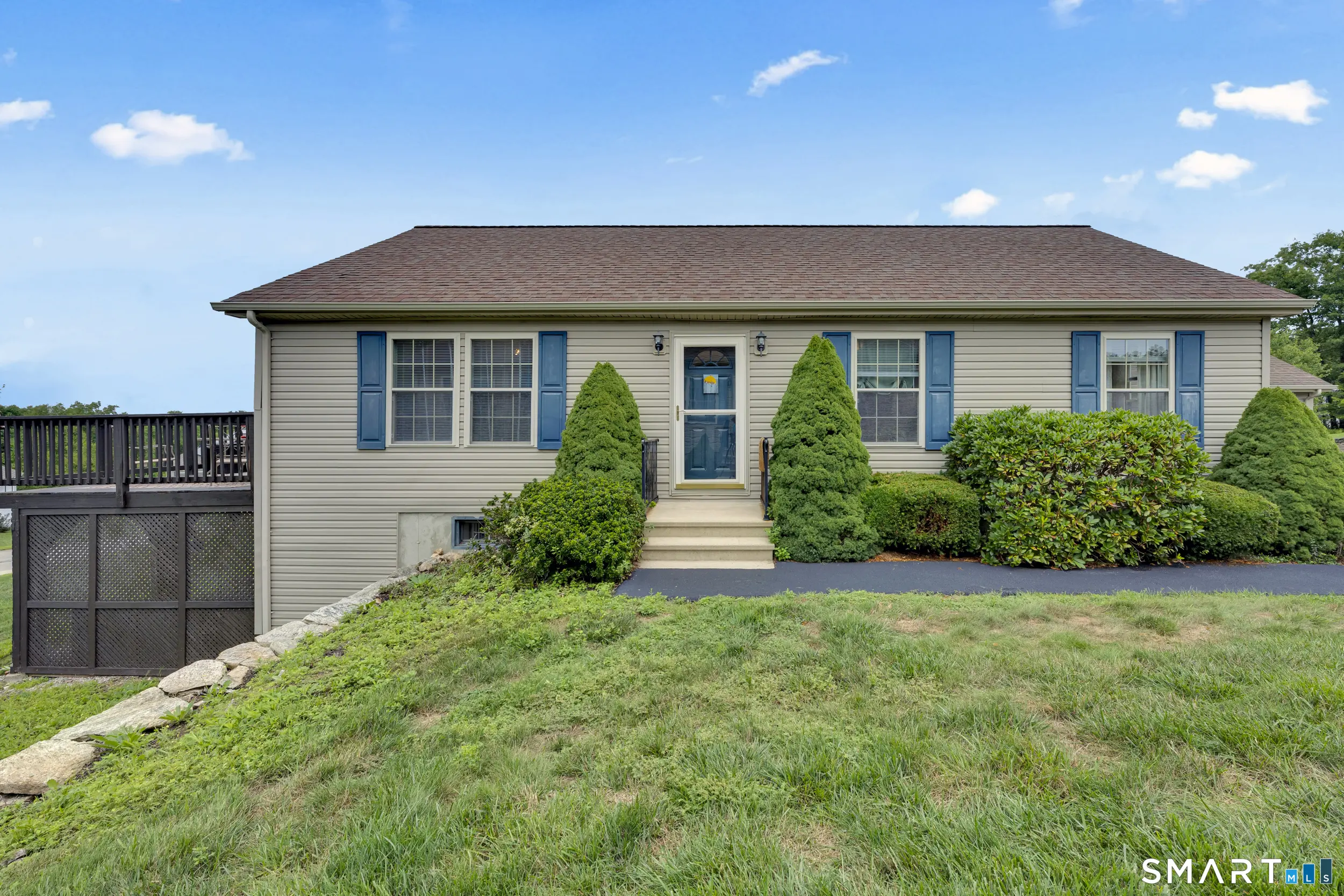 13 Oriole Drive 13, Killingly