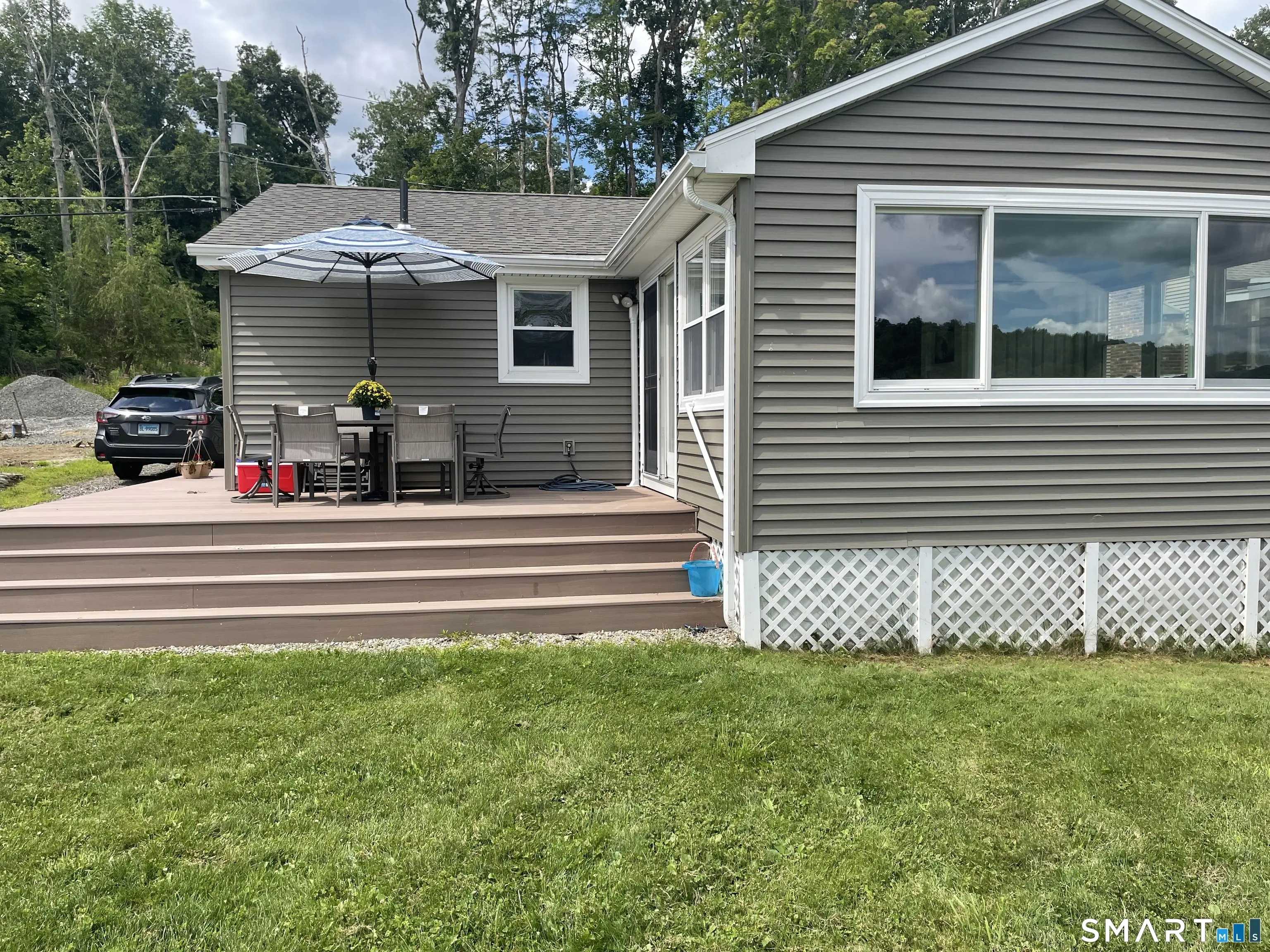 60 Ashford Lake Drive, Ashford