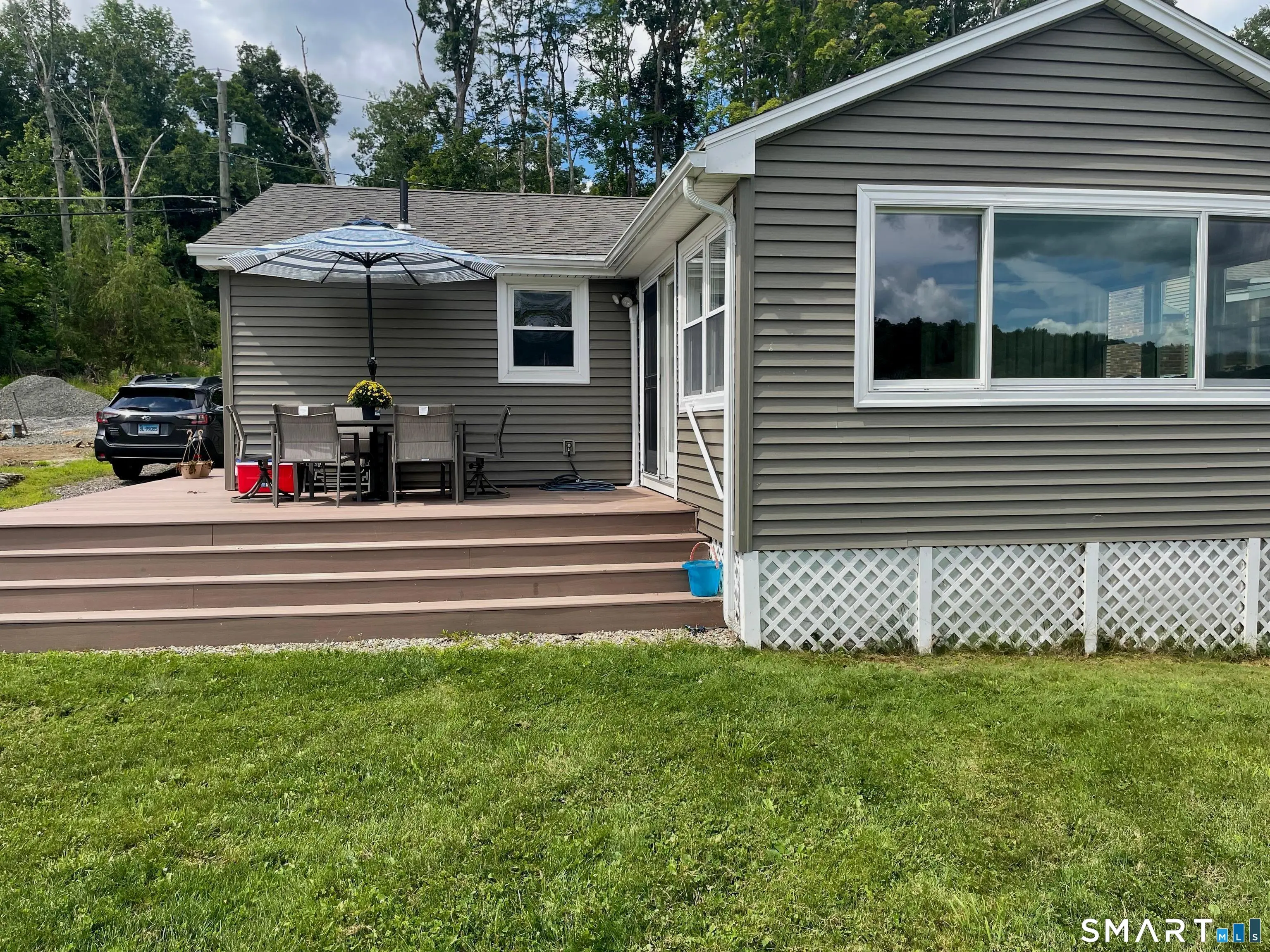 60 Ashford Lake Drive, Ashford