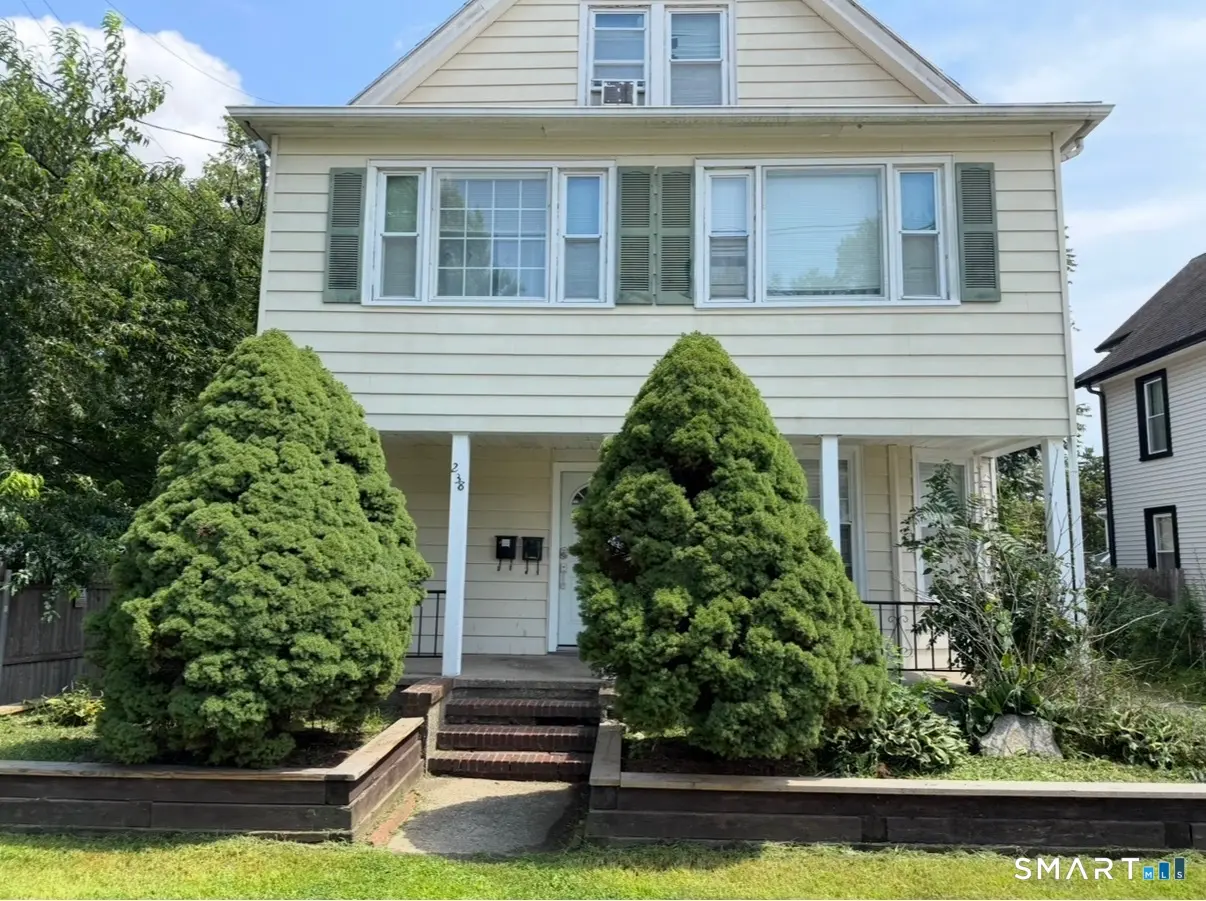 238 Weber Street, Stratford