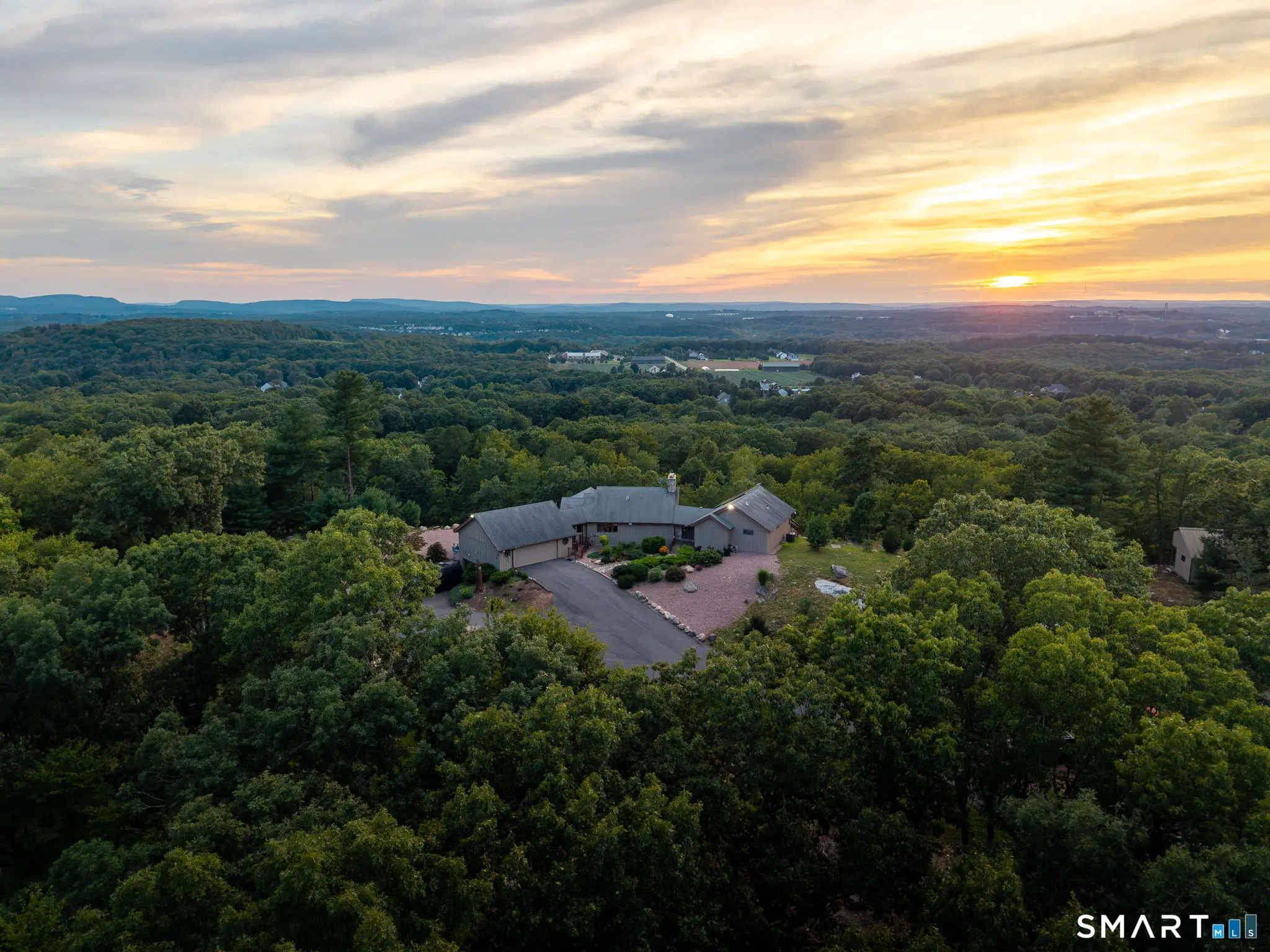 400 Dayton Road, Glastonbury