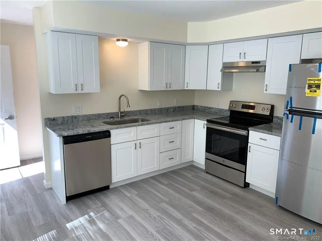9 South Street B, Bethel