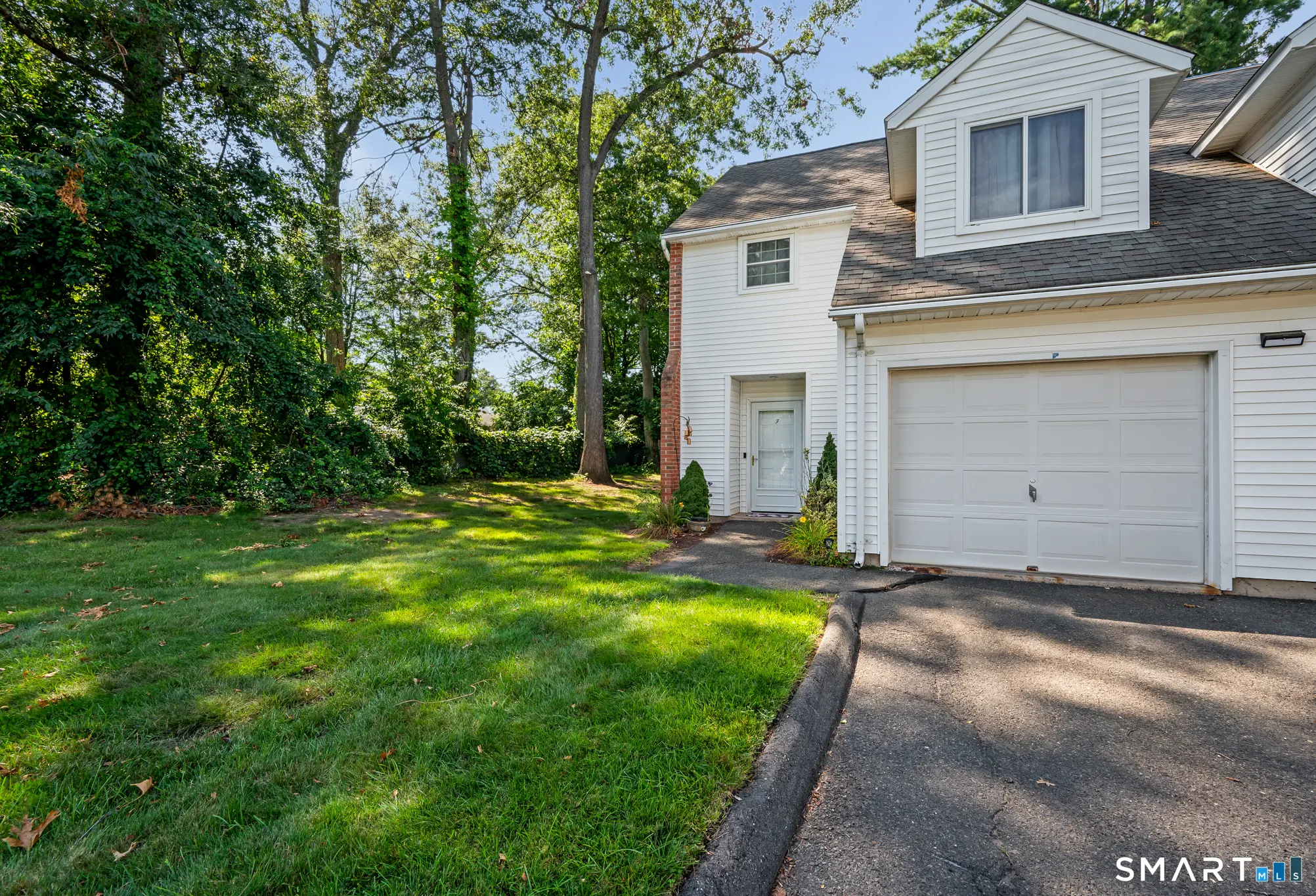 190 Tomlinson Avenue 5f, Plainville