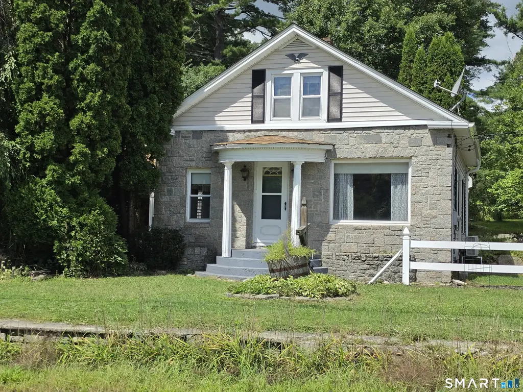 506 Church Street, Putnam