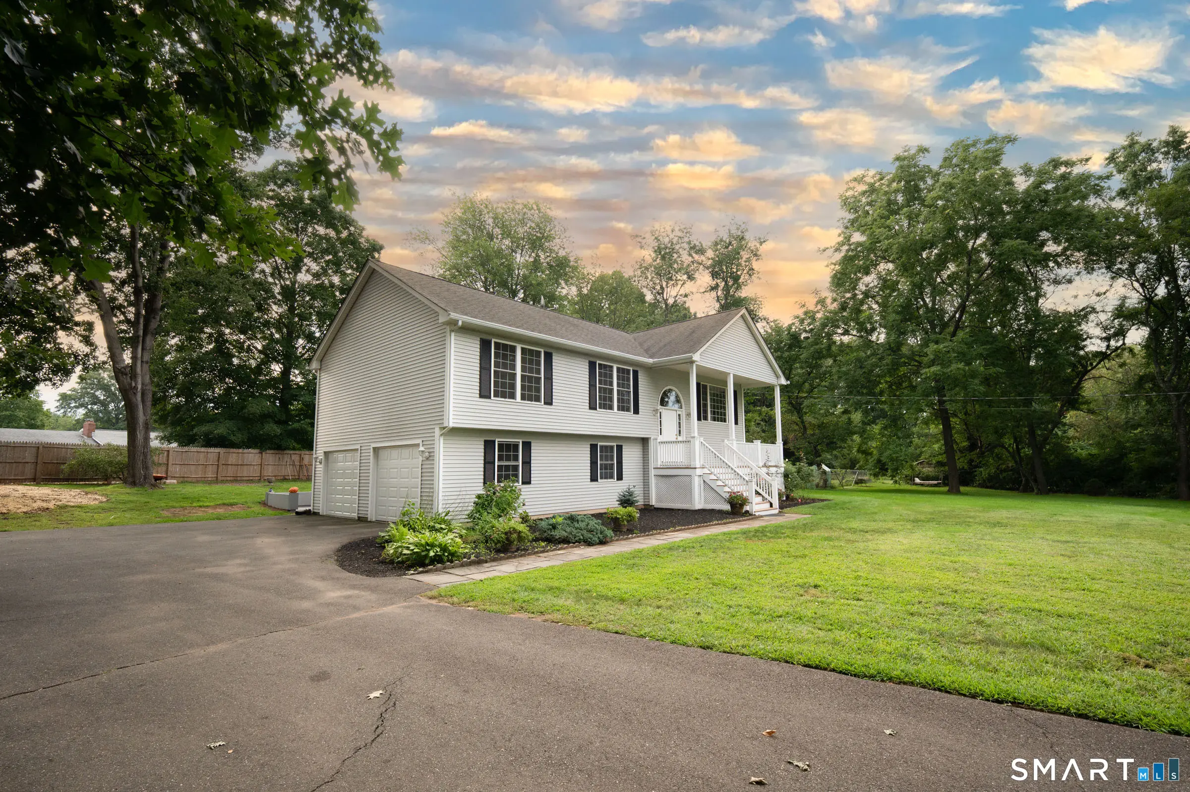 49 Ruggles Row, Southington