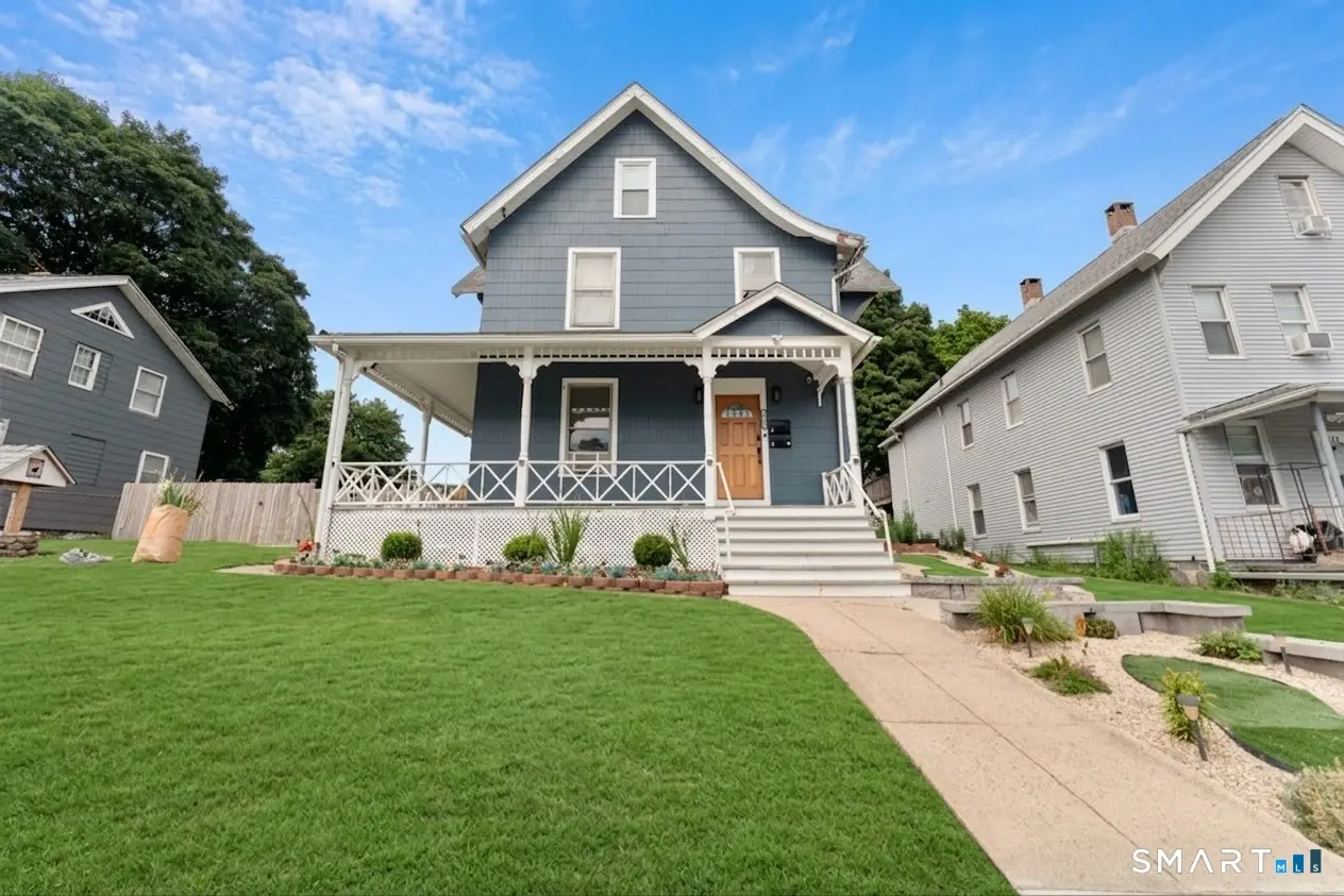 163 Ward Street, Naugatuck