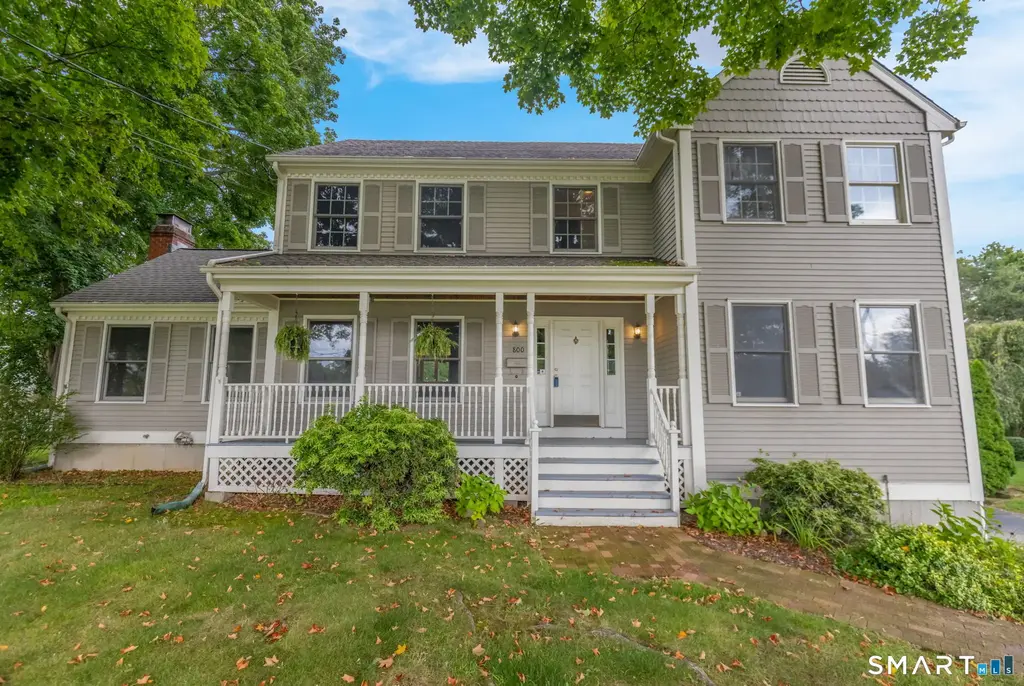 800 East Main Street, Stratford