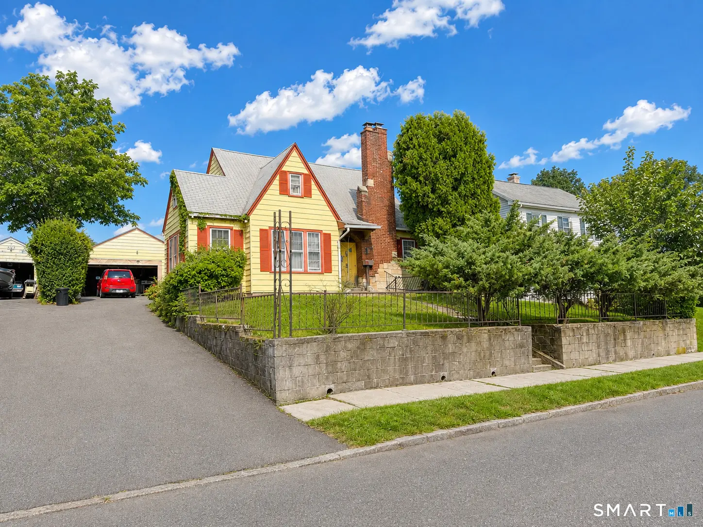91 Garfield Avenue, Danbury