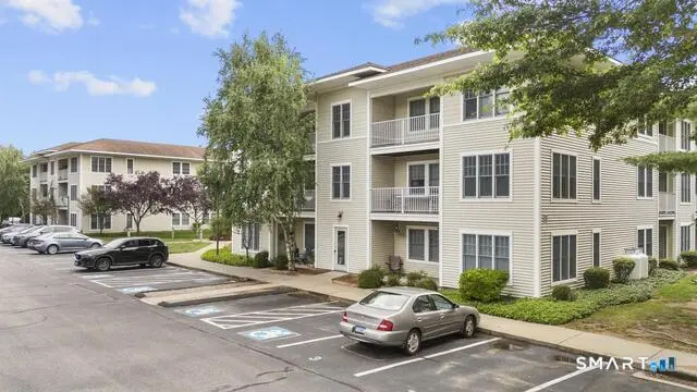 468 Main Street 315, East Lyme