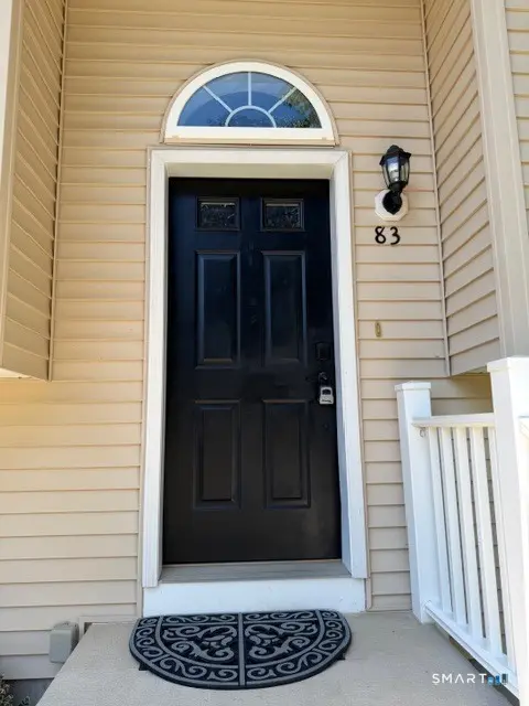 83 Essex Avenue, Waterbury