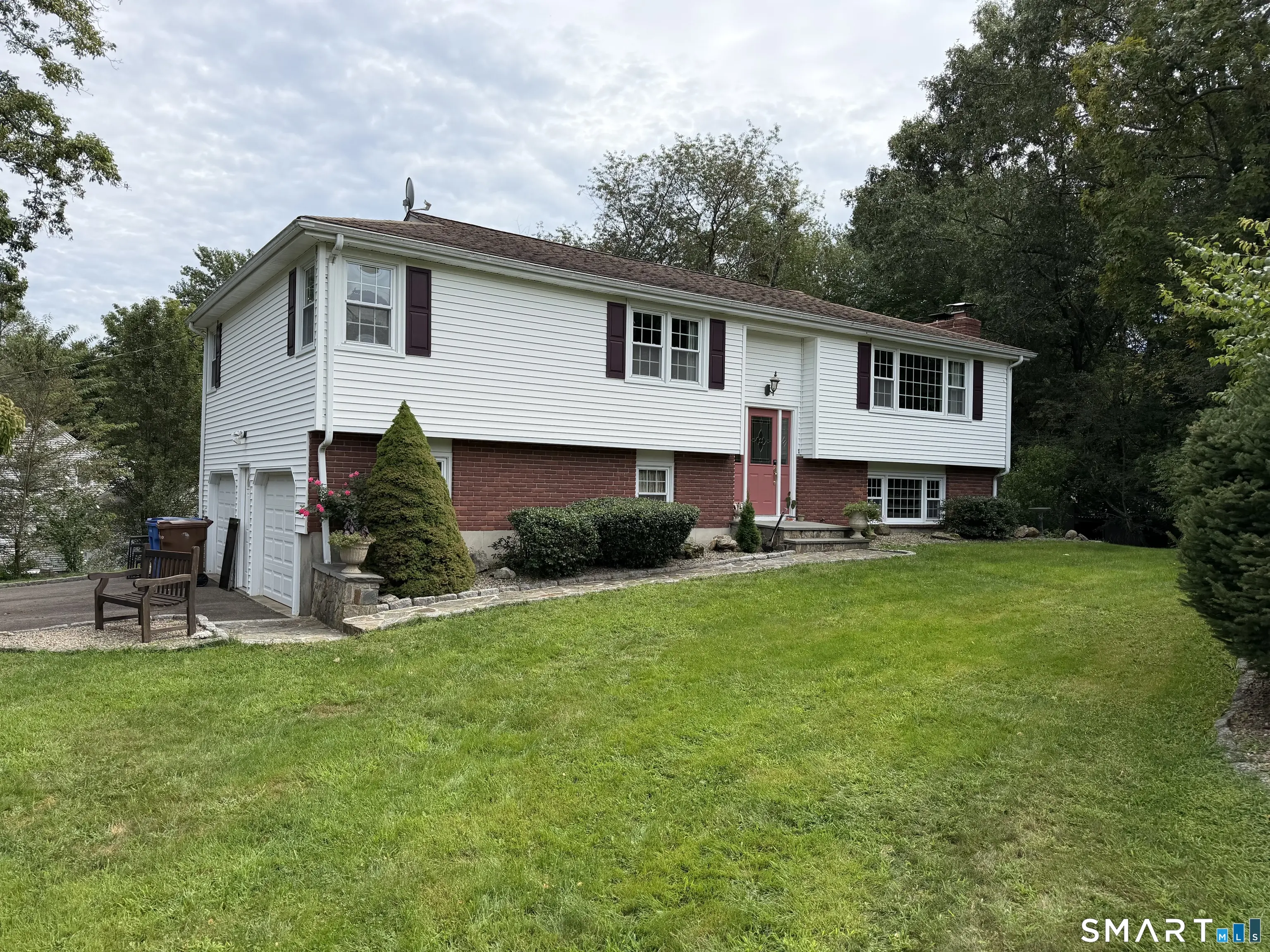 3 Poe Place, Shelton