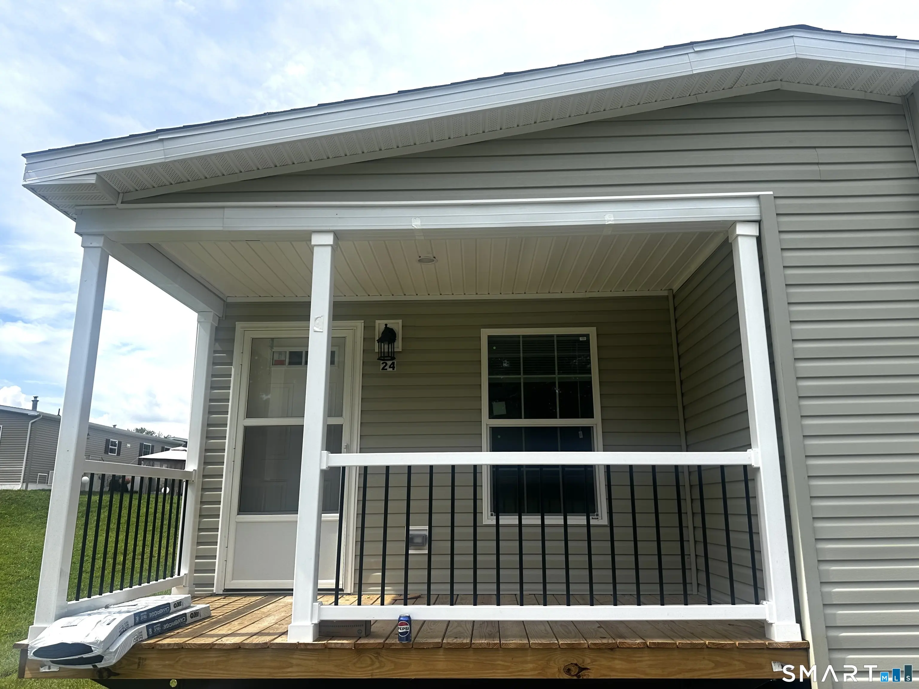 24 Boulder Way, Ledyard