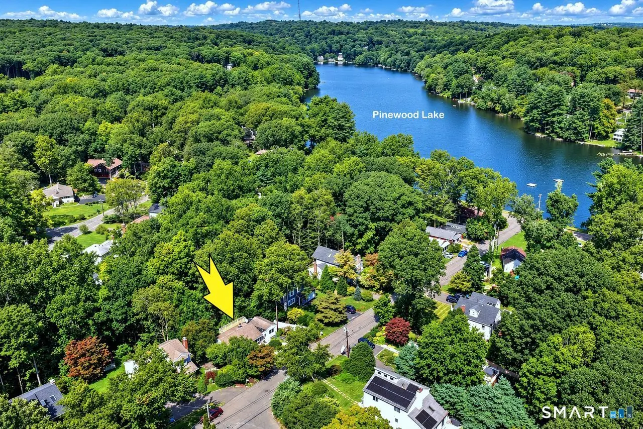 55 Old Sawmill Road, Trumbull