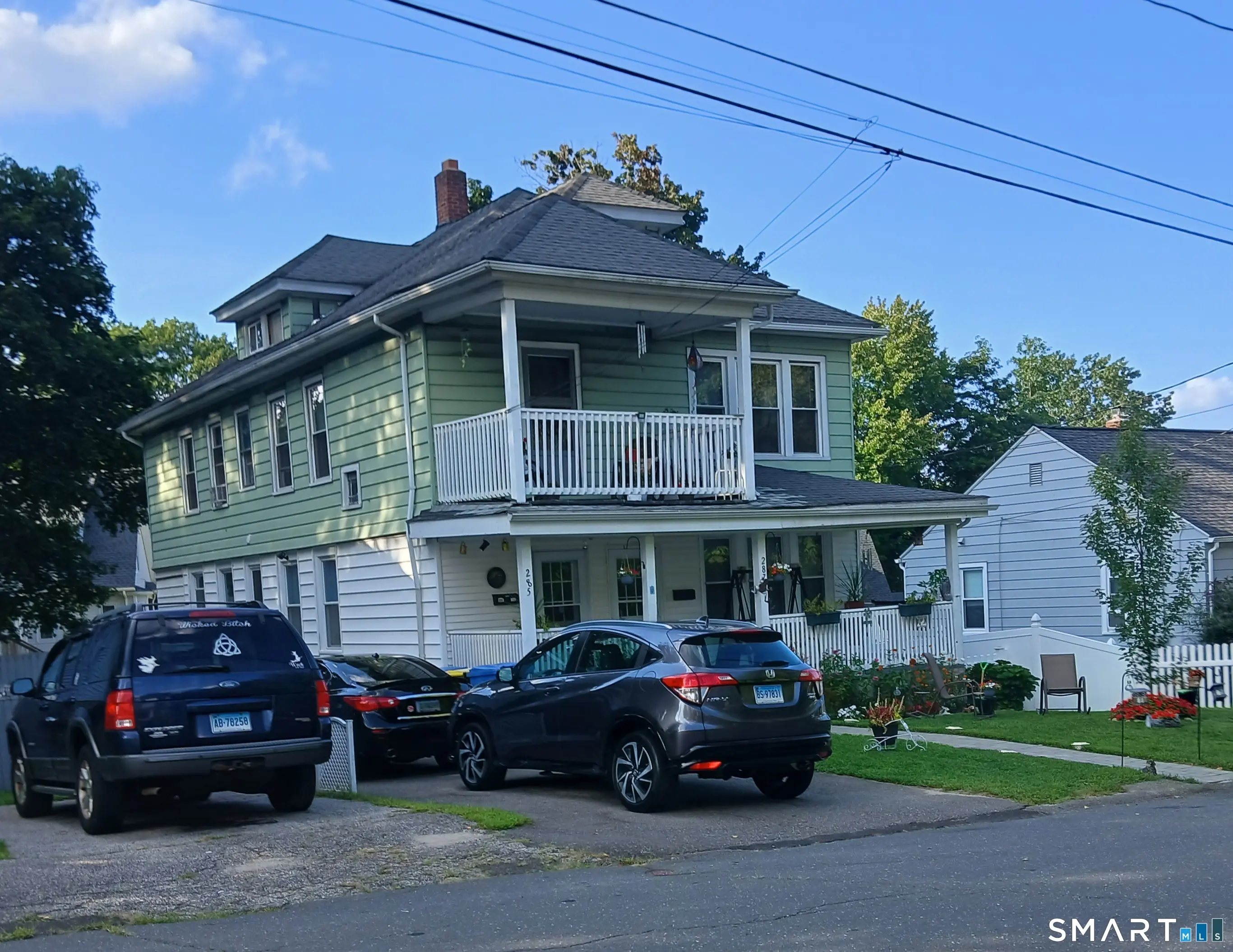 287 Circular Avenue, Waterbury