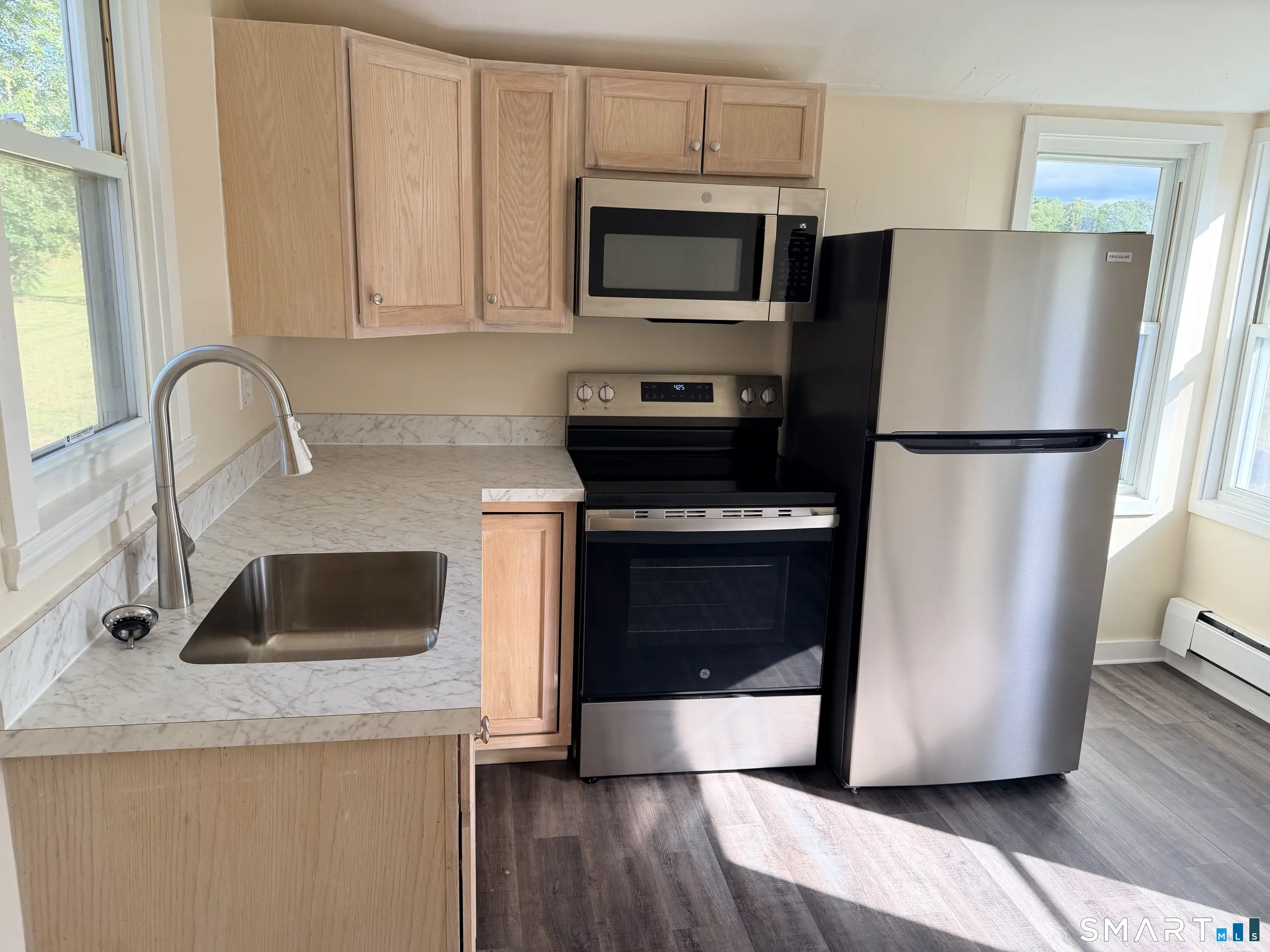 365 Scantic Road, East Windsor