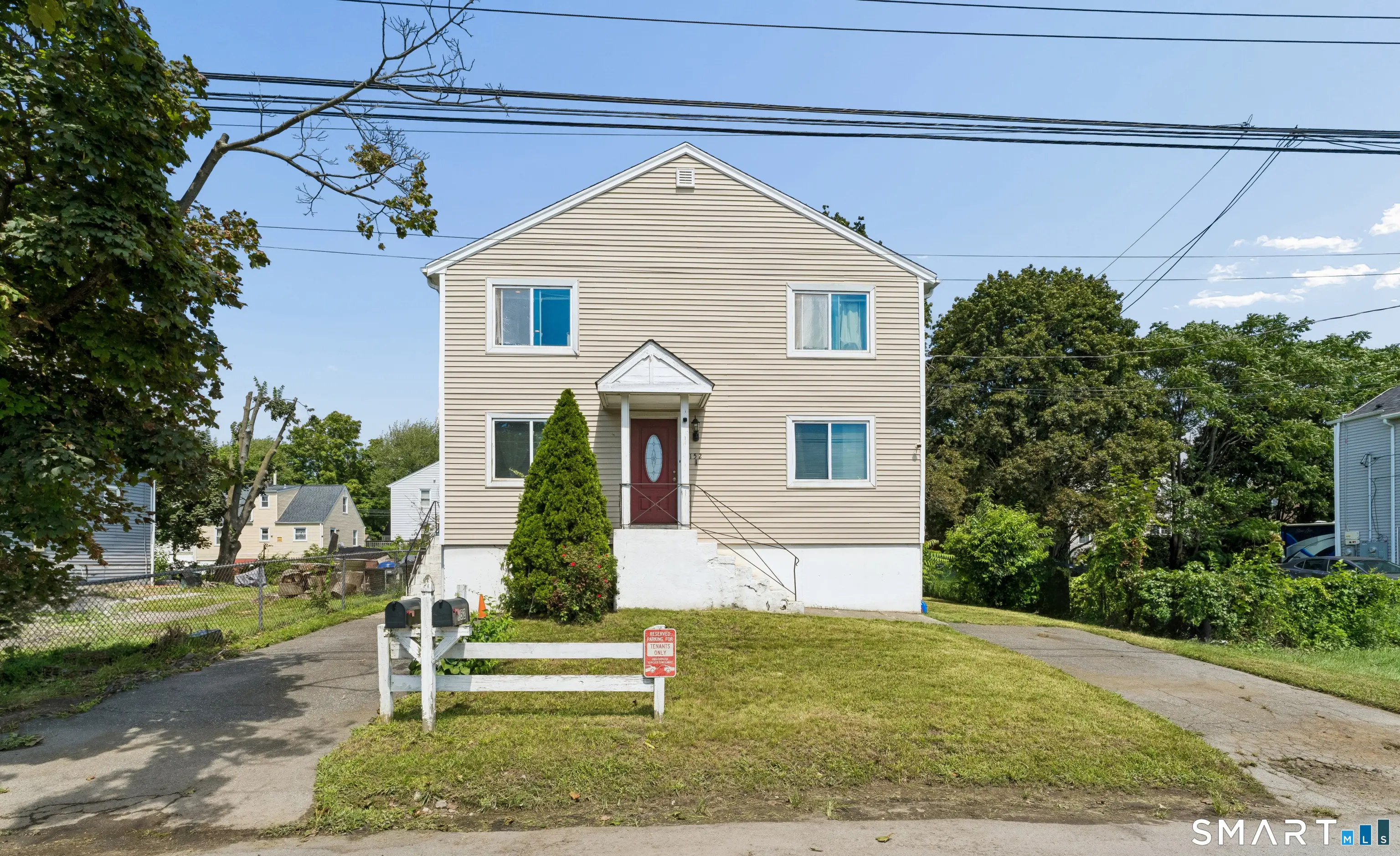 150 Masarik Avenue, Stratford
