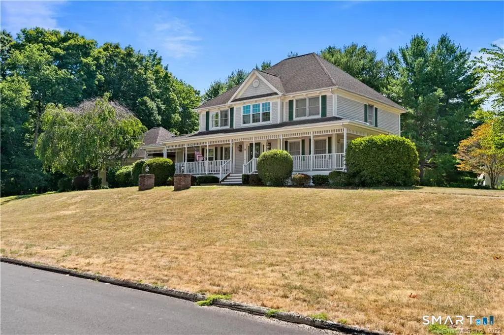 8 Genesee Lane, Madison