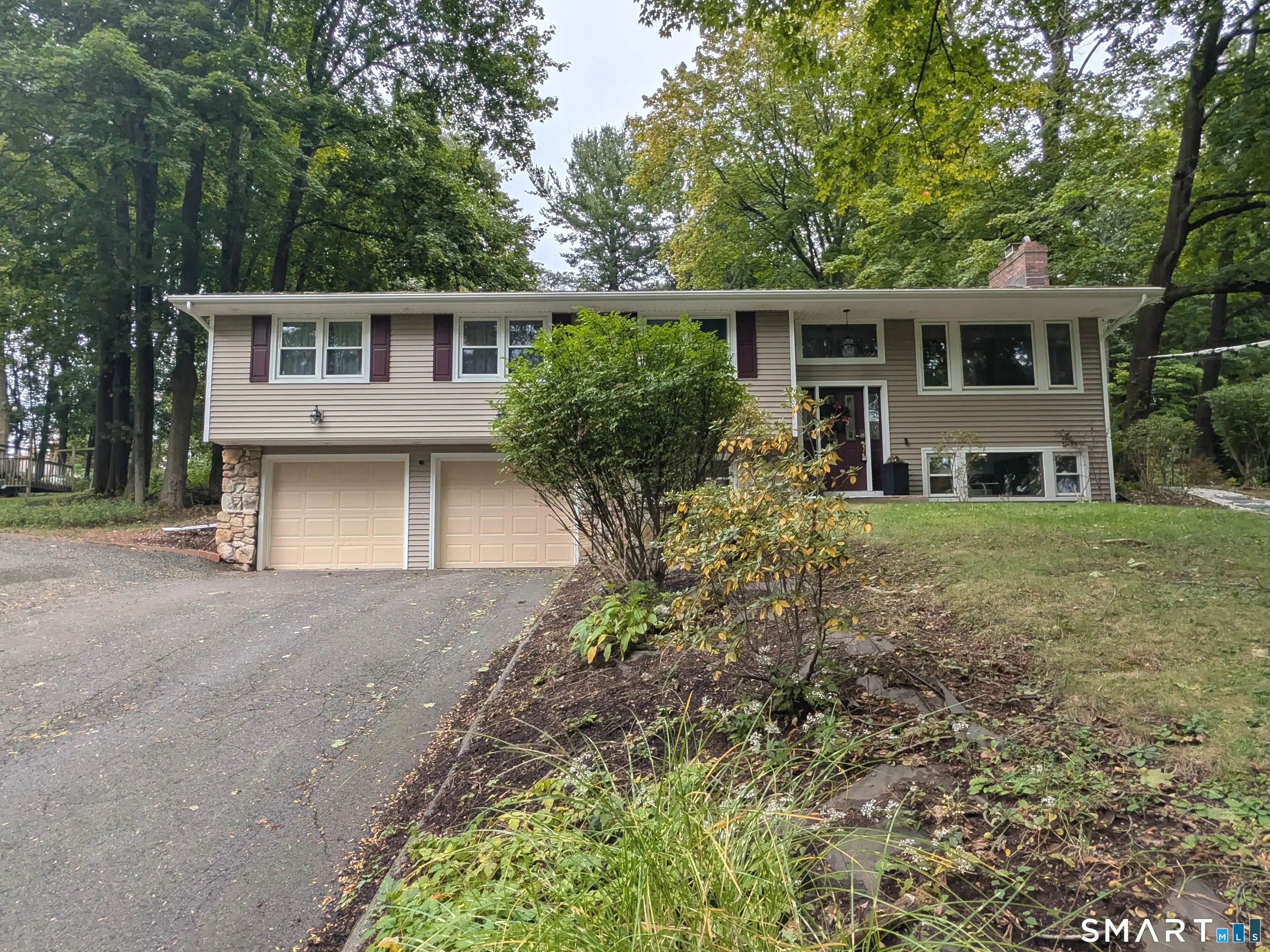 746 Avery Street, South Windsor