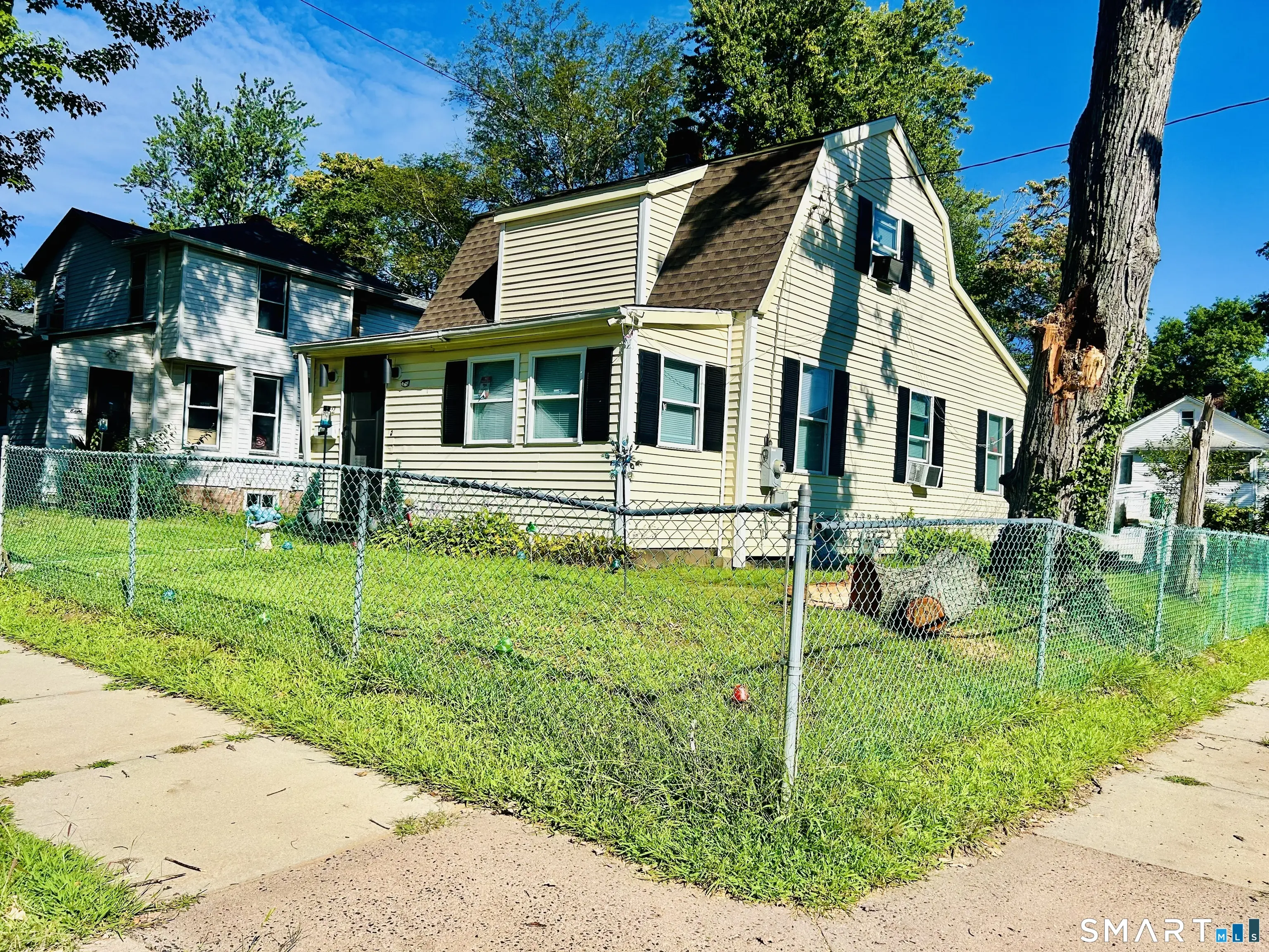 2 Simpson Street, Hartford