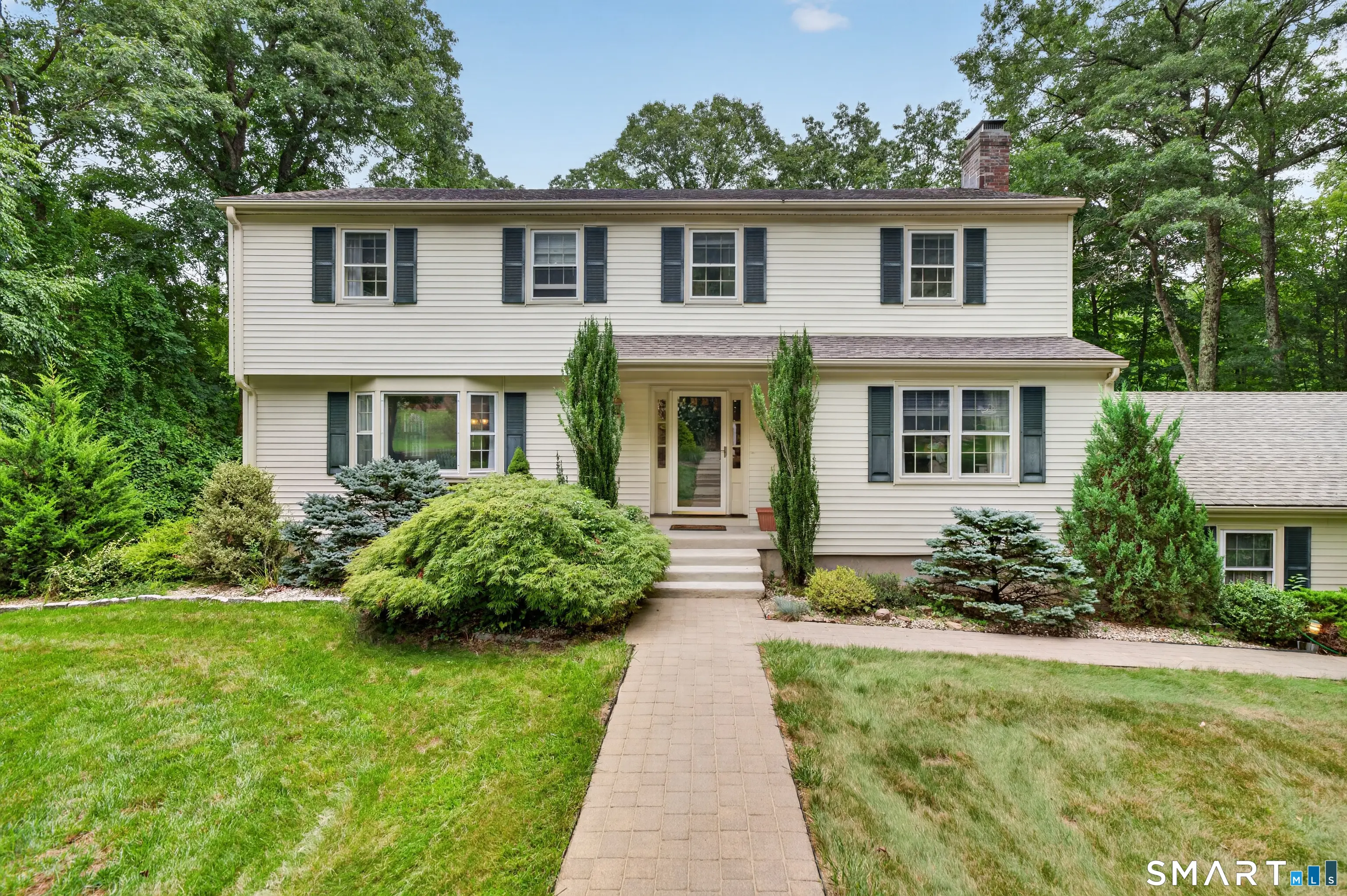 6 Hemlock Lane, Avon