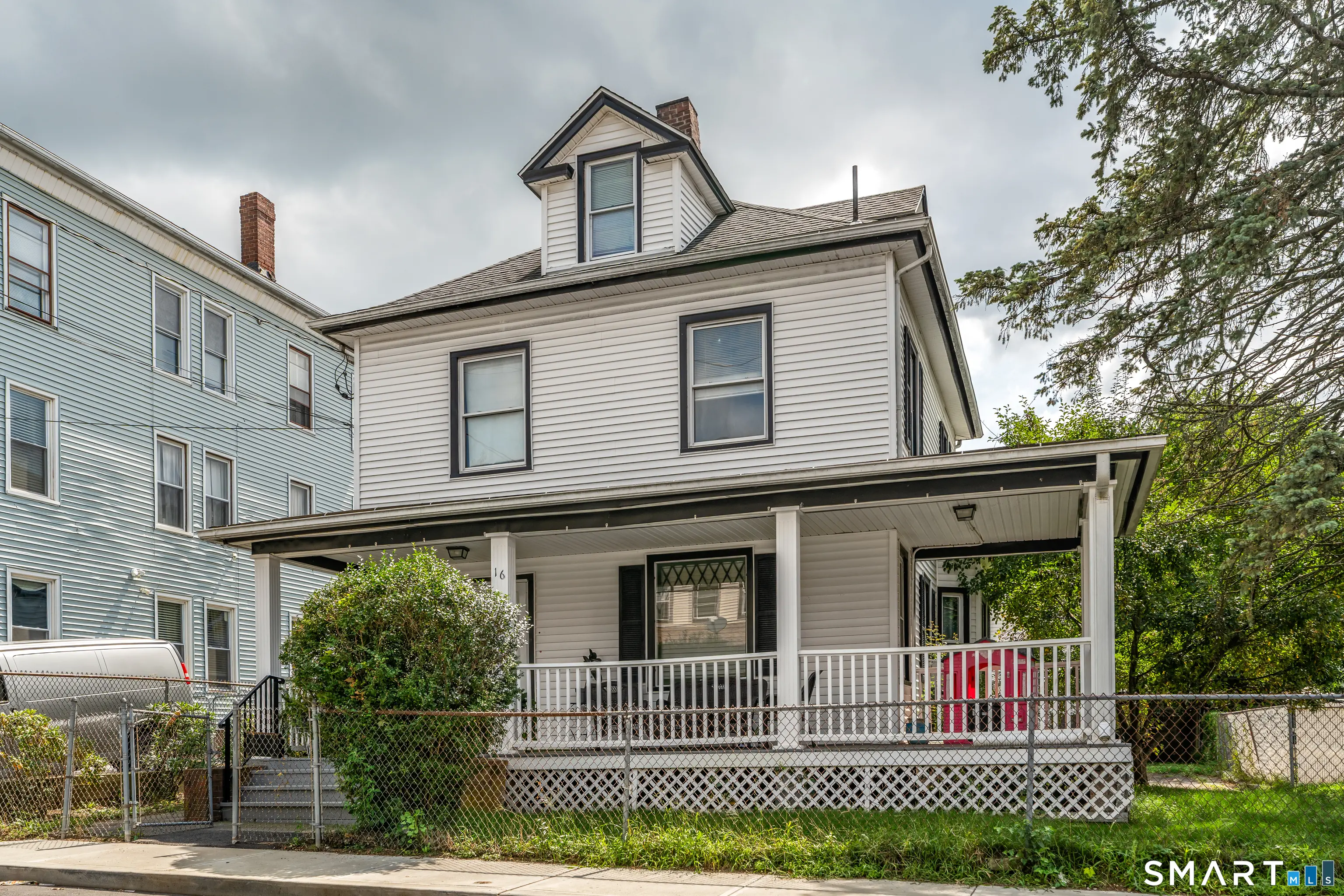 16 Luke Street, Waterbury