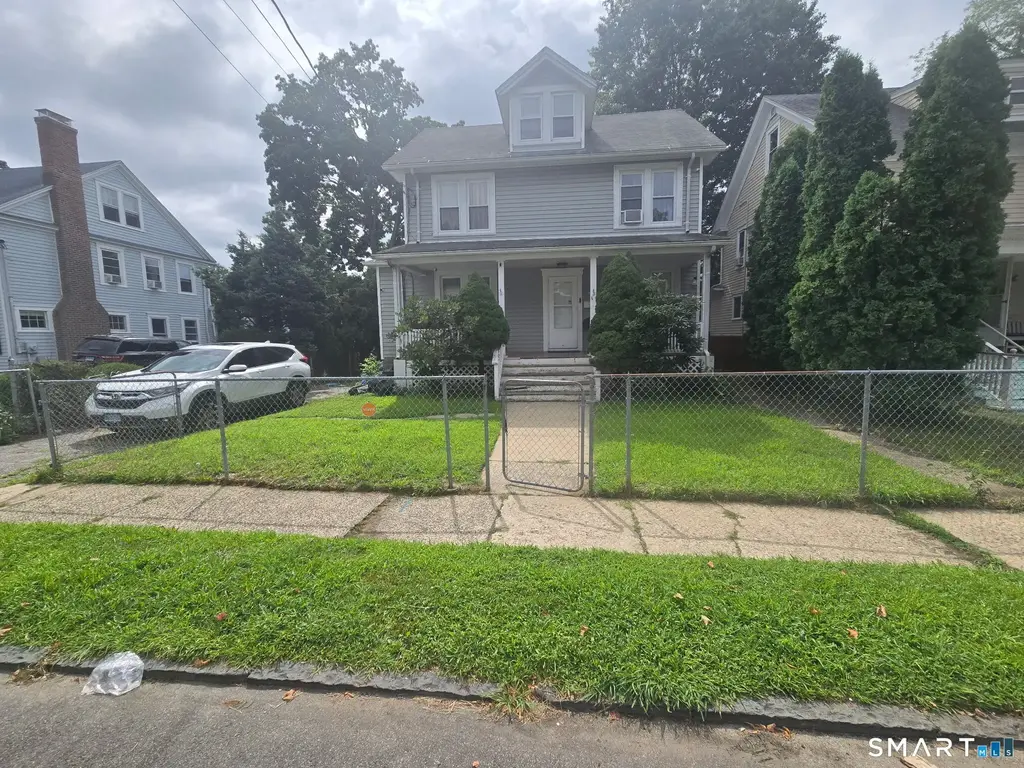 839 Cleveland Avenue, Bridgeport