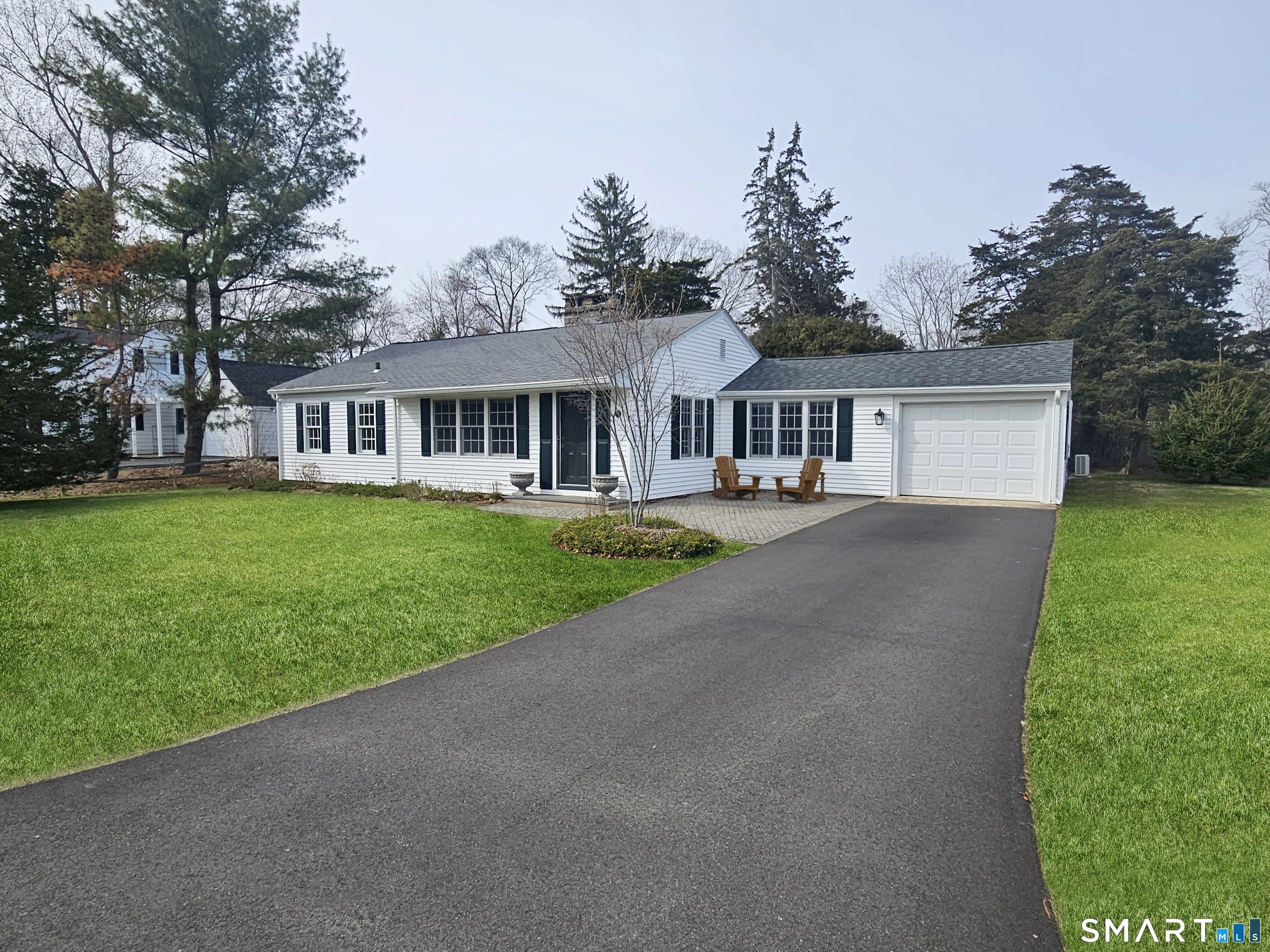 7 Sunset Road, Madison