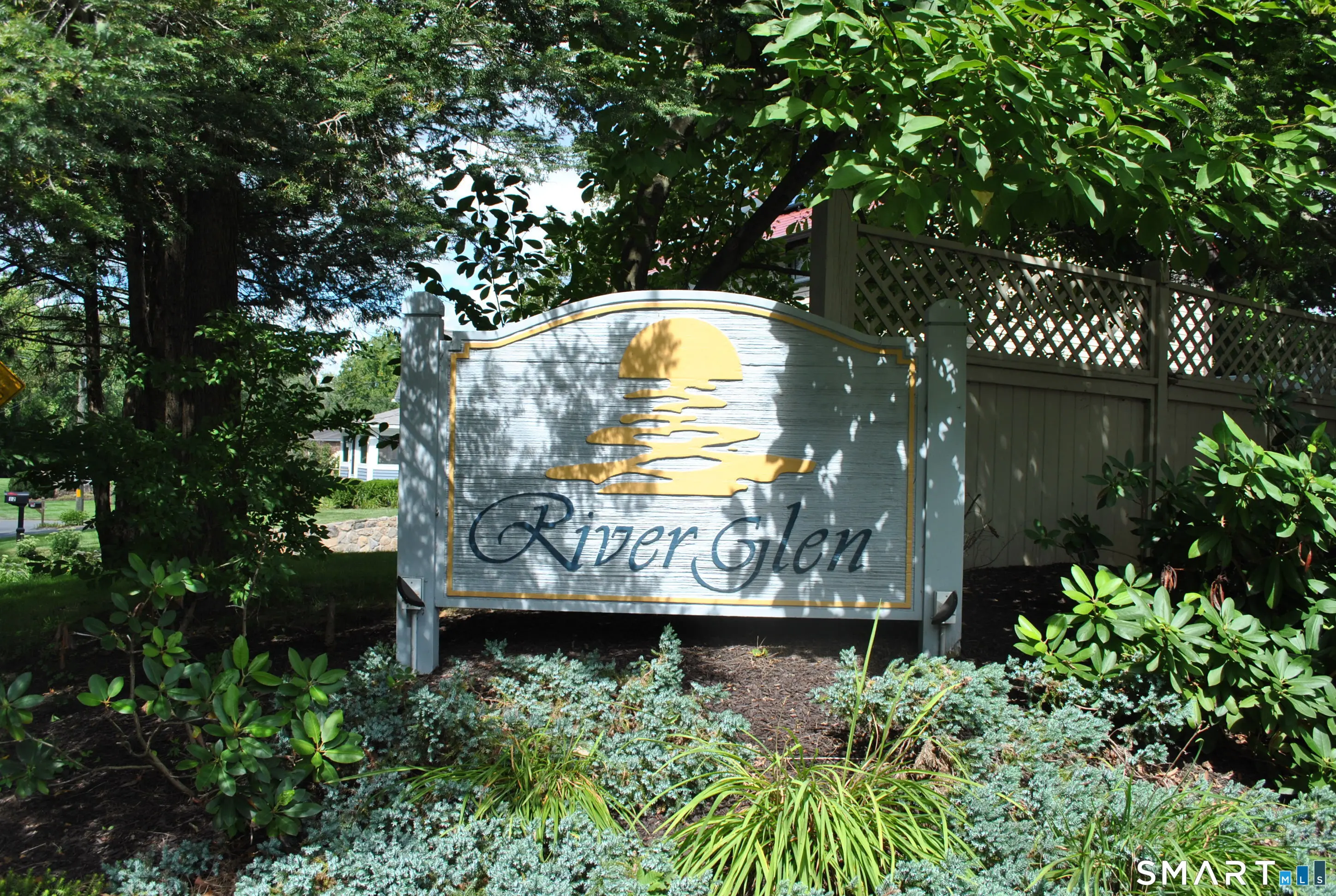 46 Glen Ridge Court 46, New Milford