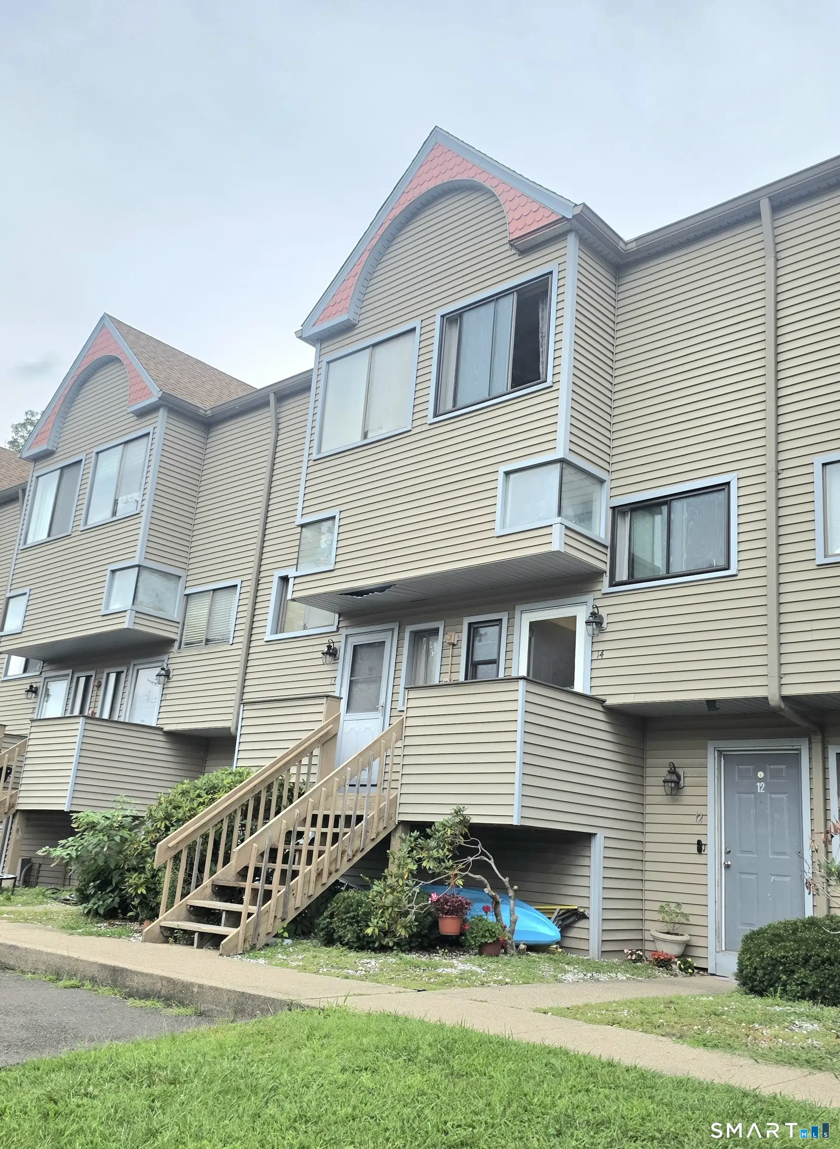 40 Crest Street 14, West Haven