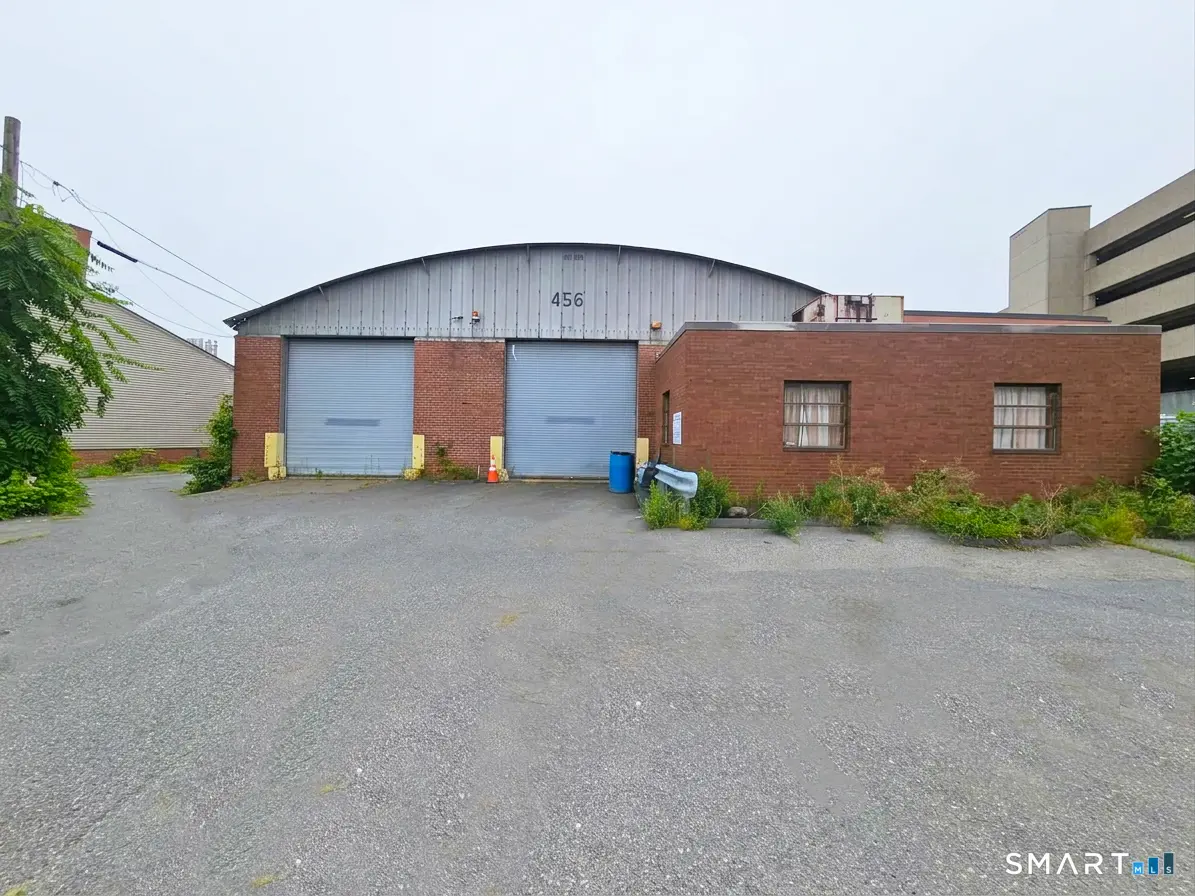 452 Meadow Street, Waterbury