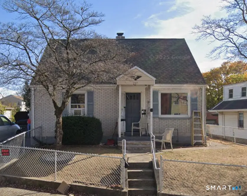 237 Burritt Street, New Britain