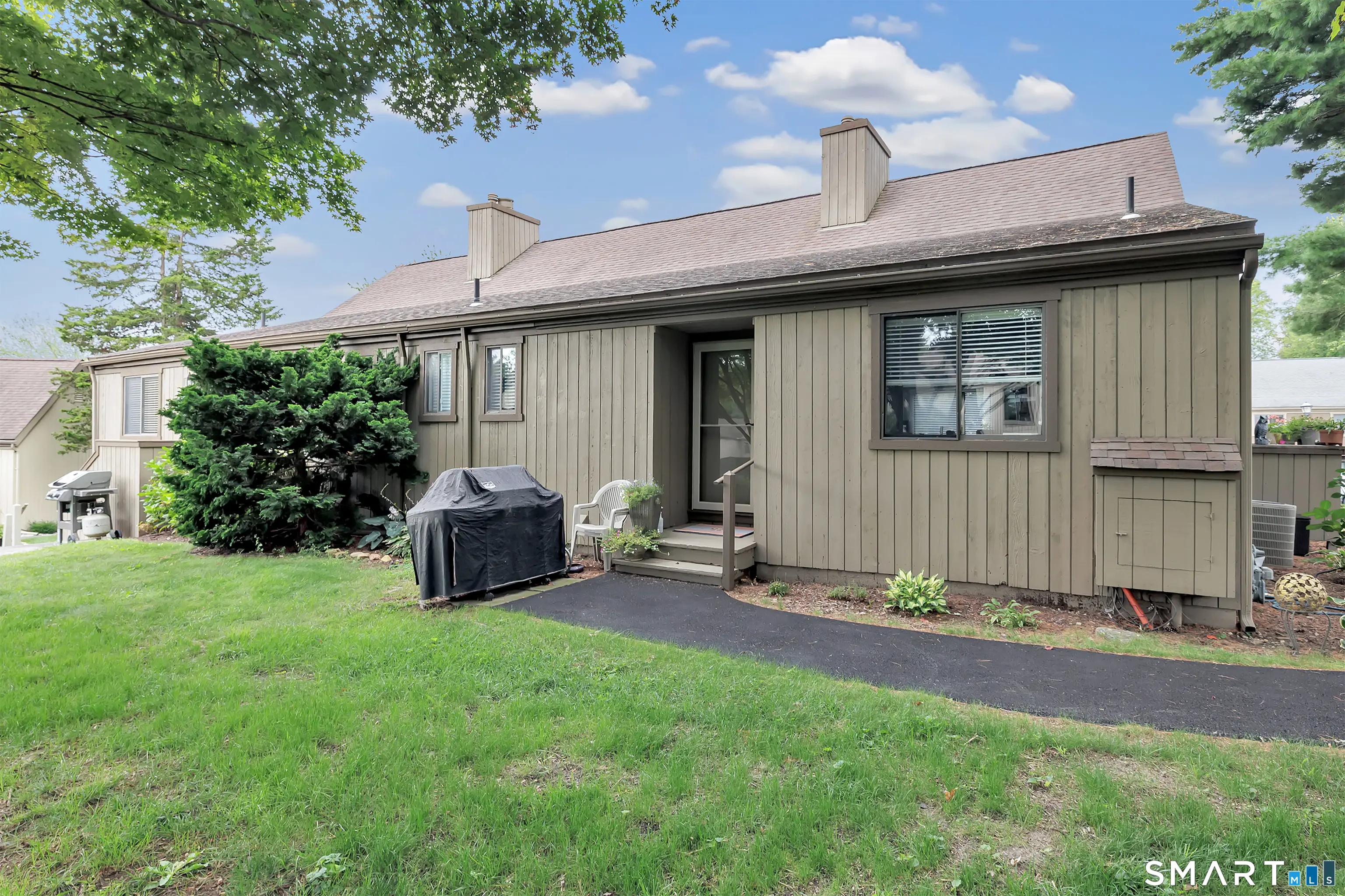 443 North Trail A, Stratford