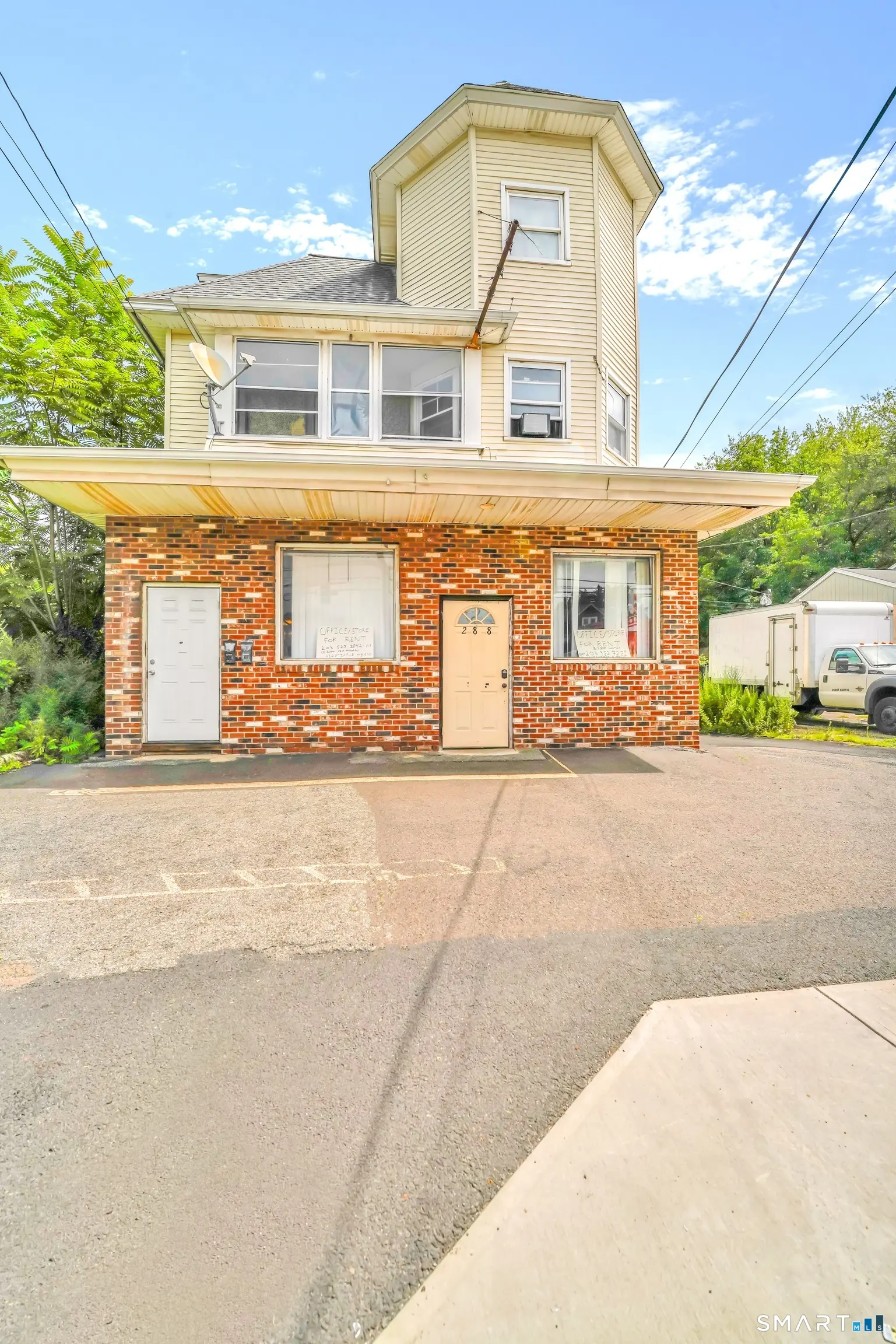 288 Cook Avenue, Meriden