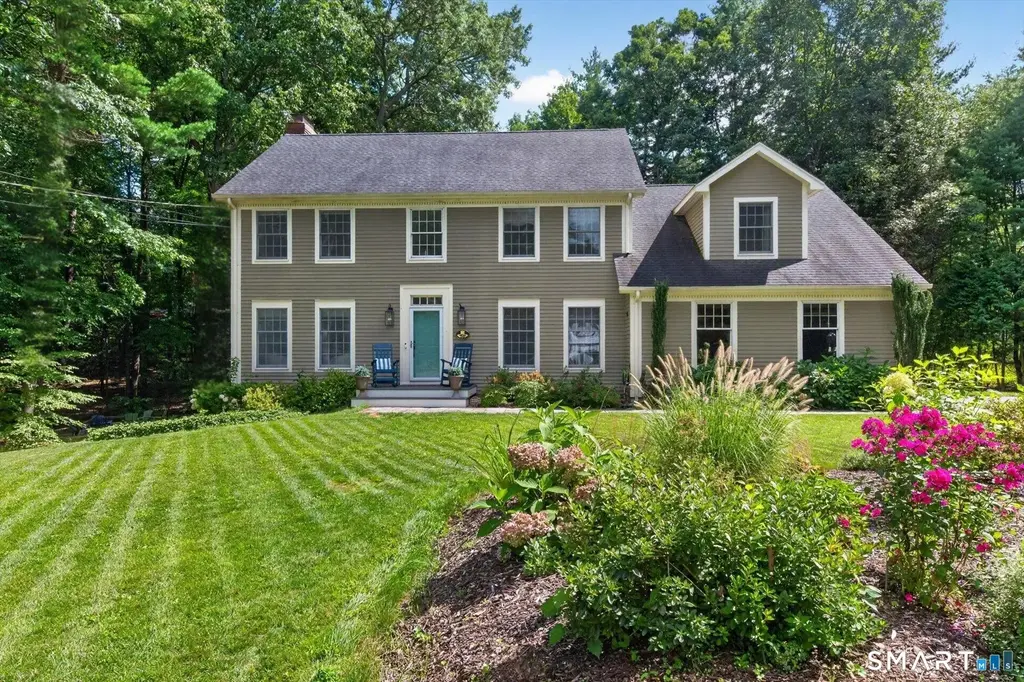 10 Saw Mill Road, Simsbury